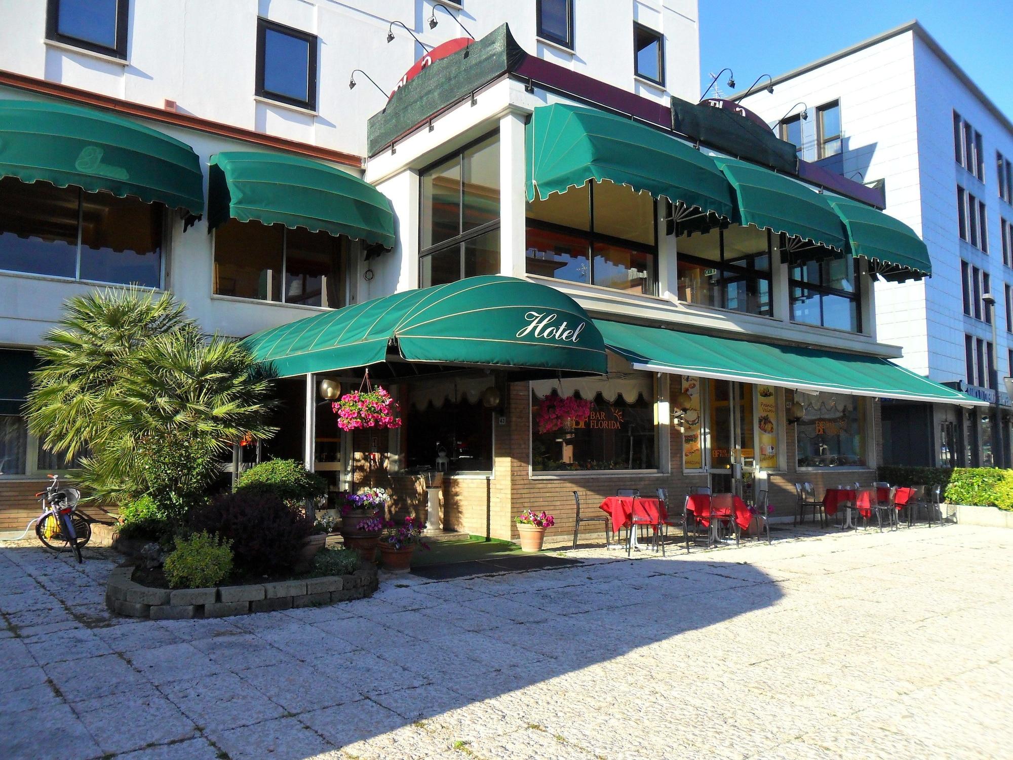 Vista Exterior Hotel Florida