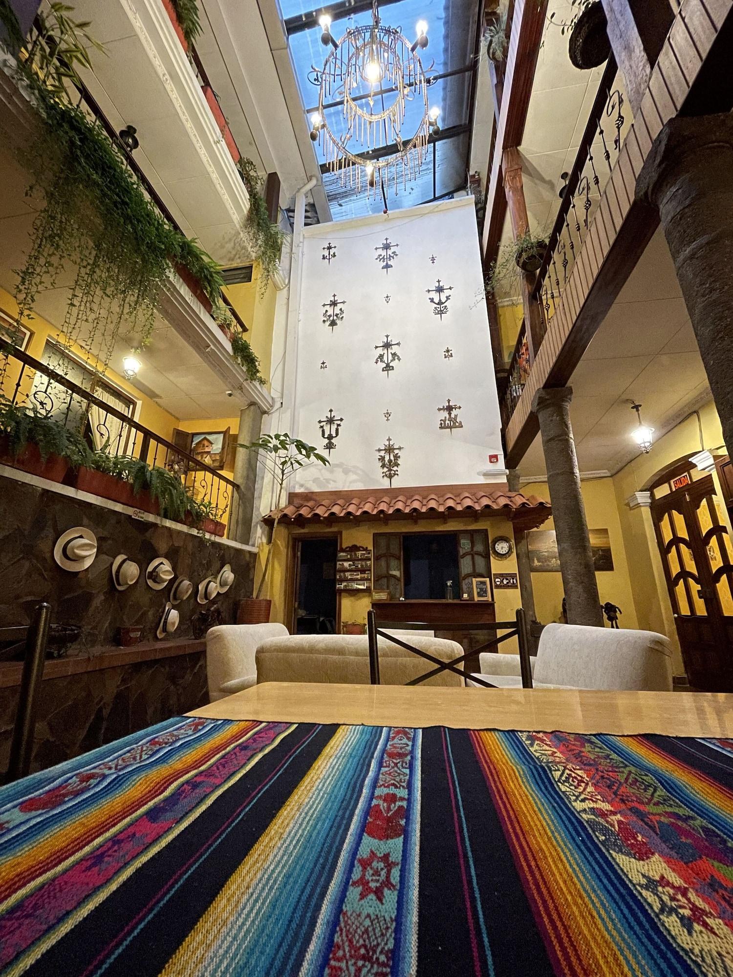 Varios Mia Leticia B&B.