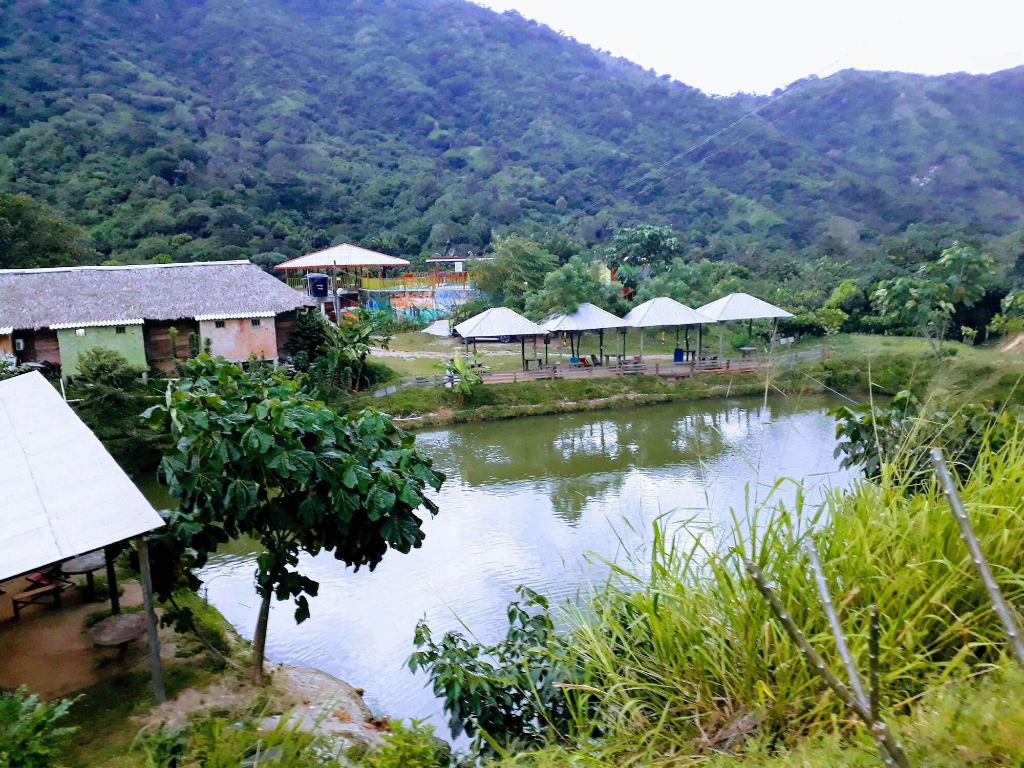 Varios Cabañas Ecoturisticas y Club Gaira Tayrona