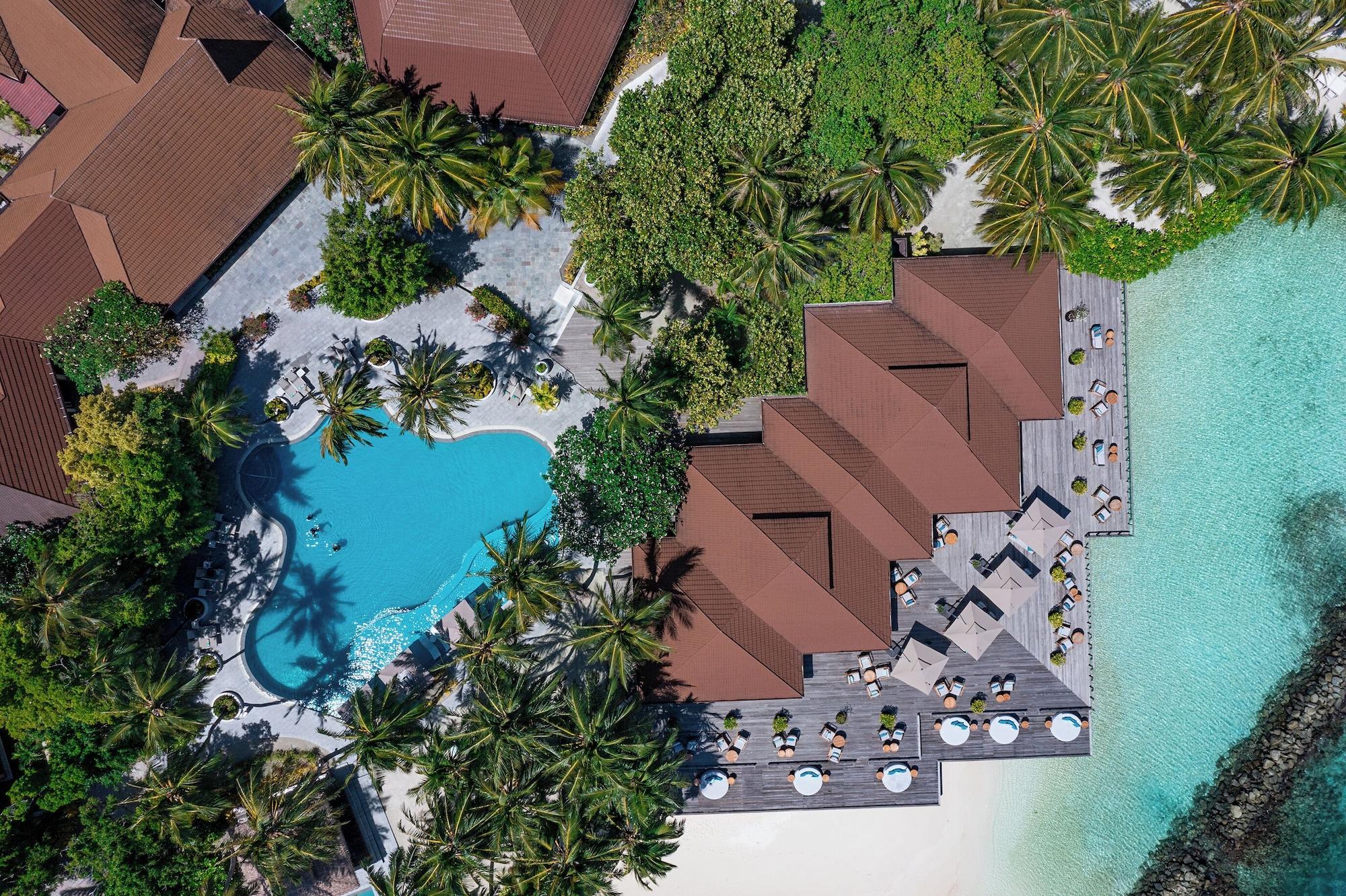 Vista Piscina Niva Kurumba Maldives
