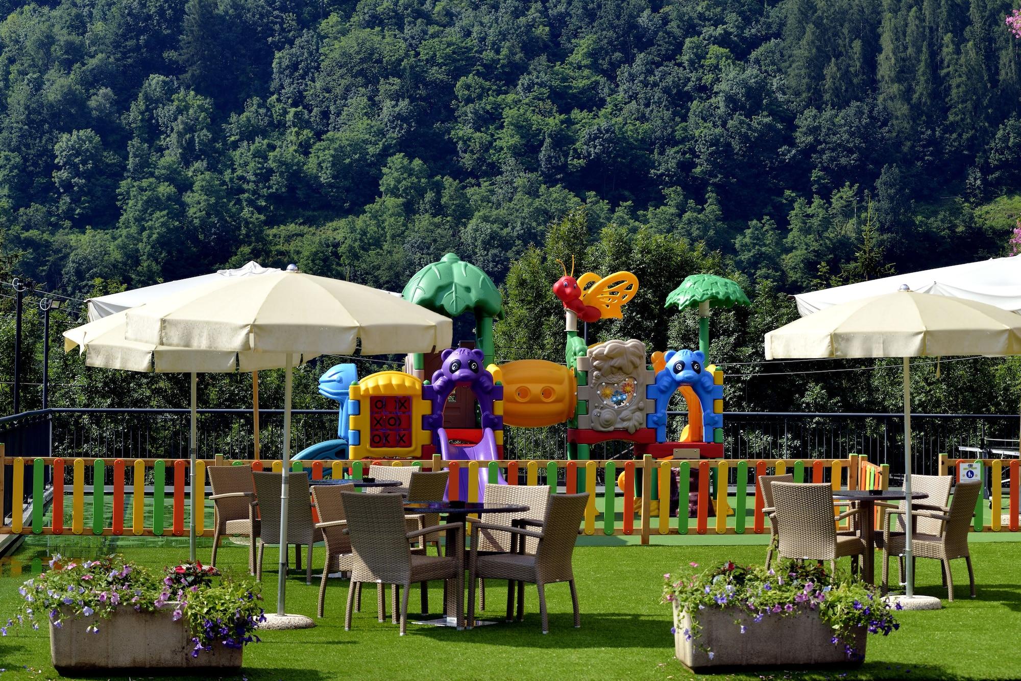 Instalaciones Recreativas Hotel Sporting Ravelli