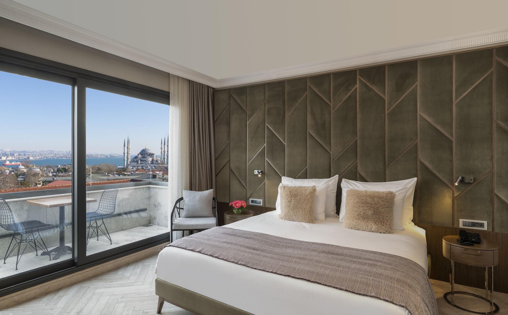 Varios Hotel Nena