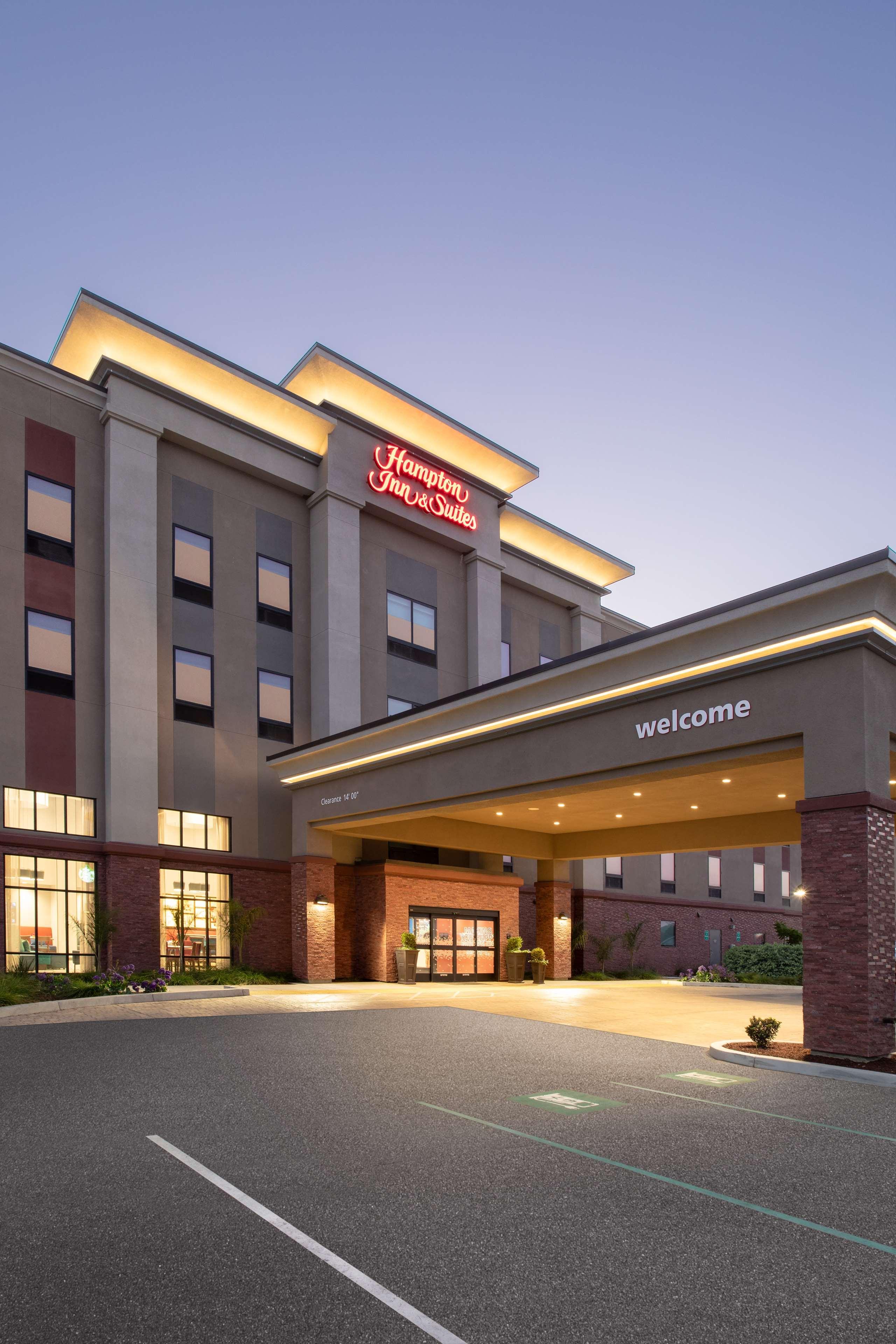 Vista Exterior Hampton Inn & Suites Watsonville