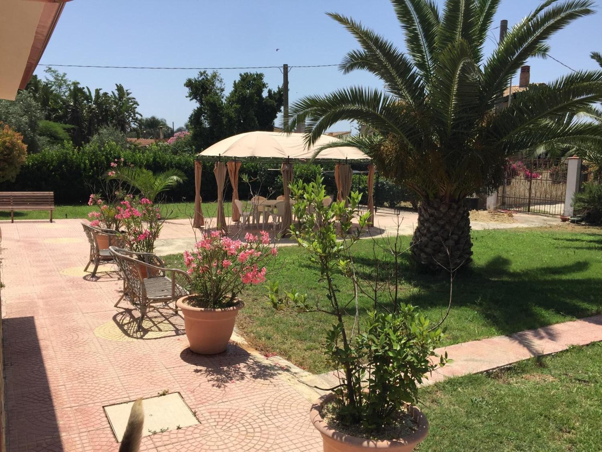 Vista Exterior Rudy Arenaile