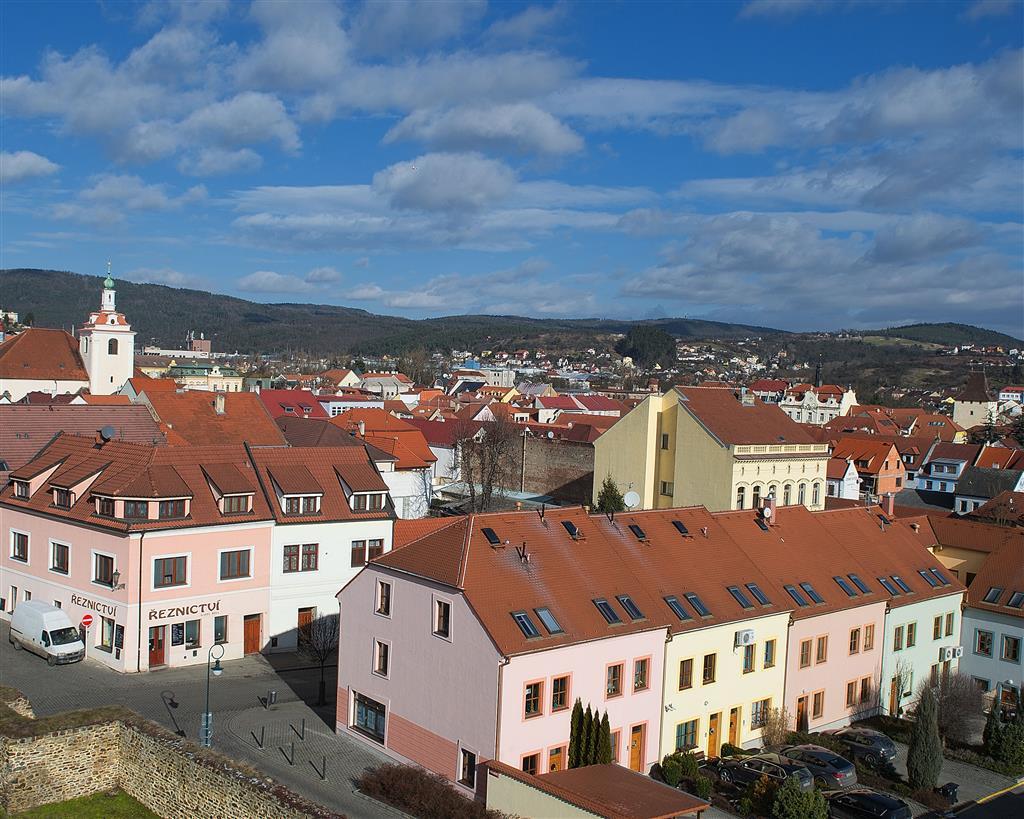 Vista Exterior Grand Litava