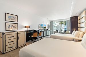 Alquiler Vacacional - Best Rates!! Sorrento Jr. Two Queen Beds w/Sofabed. Free Spa Passes and Valet