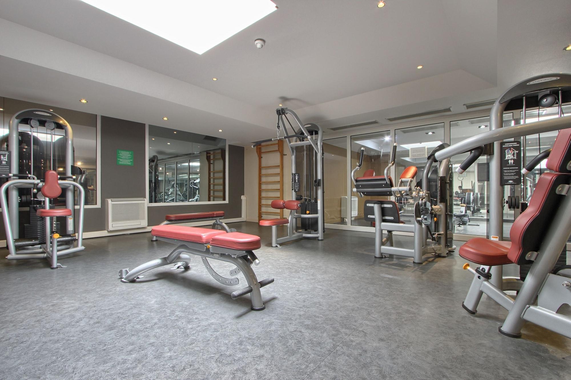Gimnasio Hôtel Inn Paris CDG Airport
