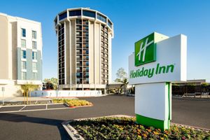 Alojamiento - Holiday Inn Long Beach Airport Hotel and Conference Center by IHG
