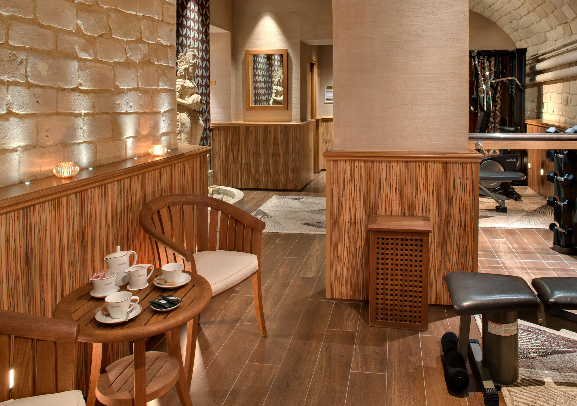 Gimnasio Hotel Rochester Champs Elysées