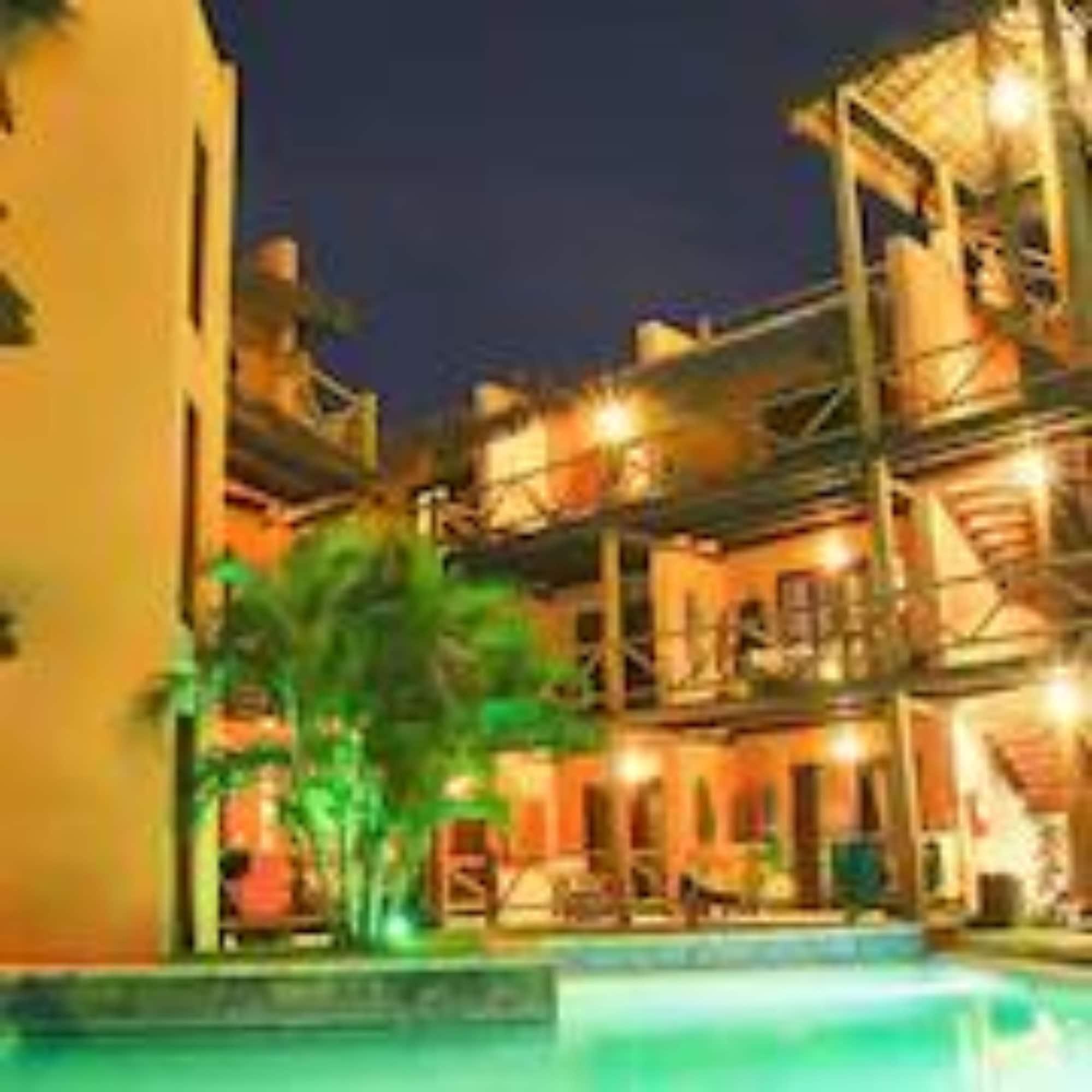 Vista Exterior Duro Beach Hotel