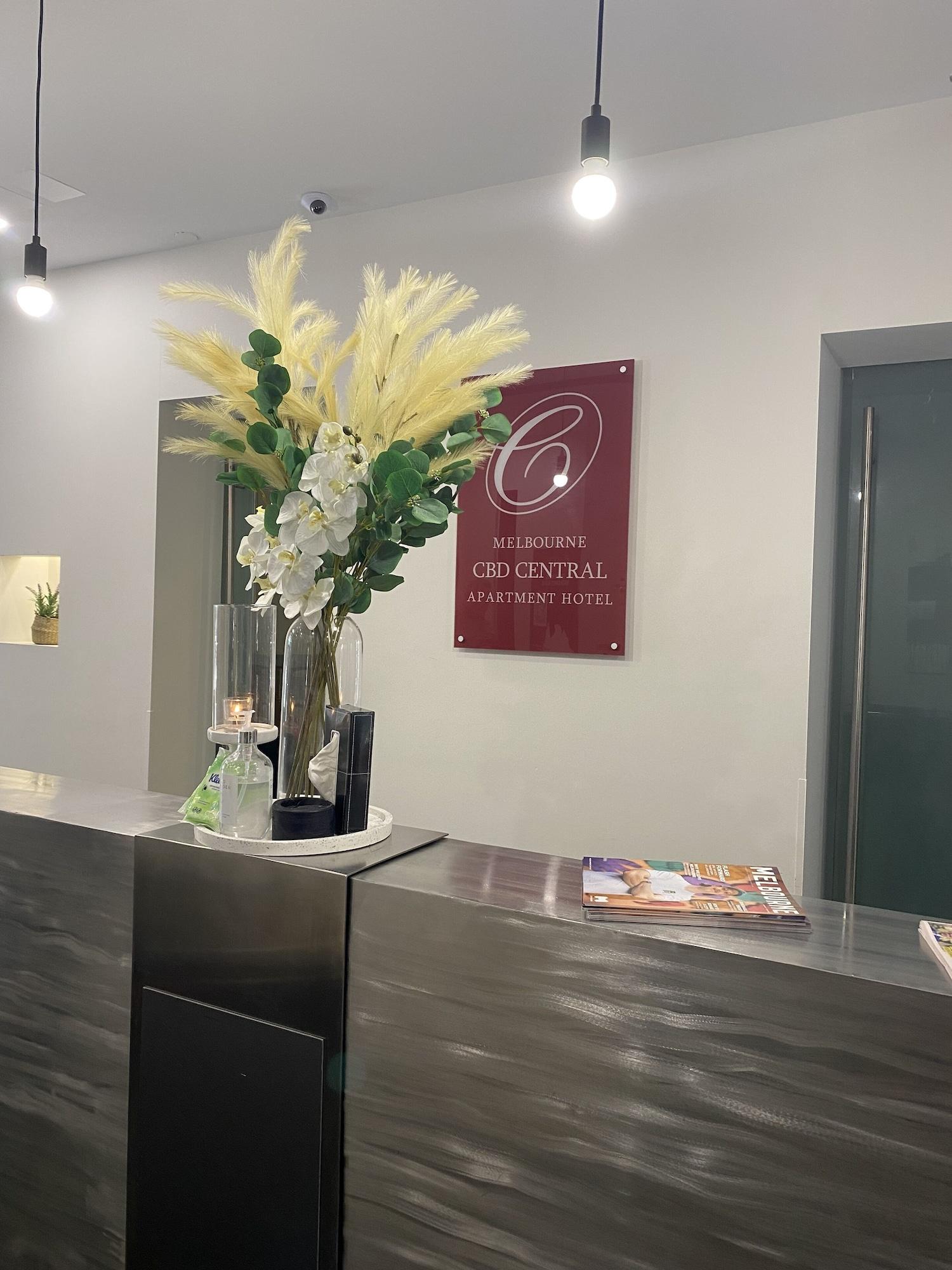 Varios Melbourne CBD Central Apartment Hotel
