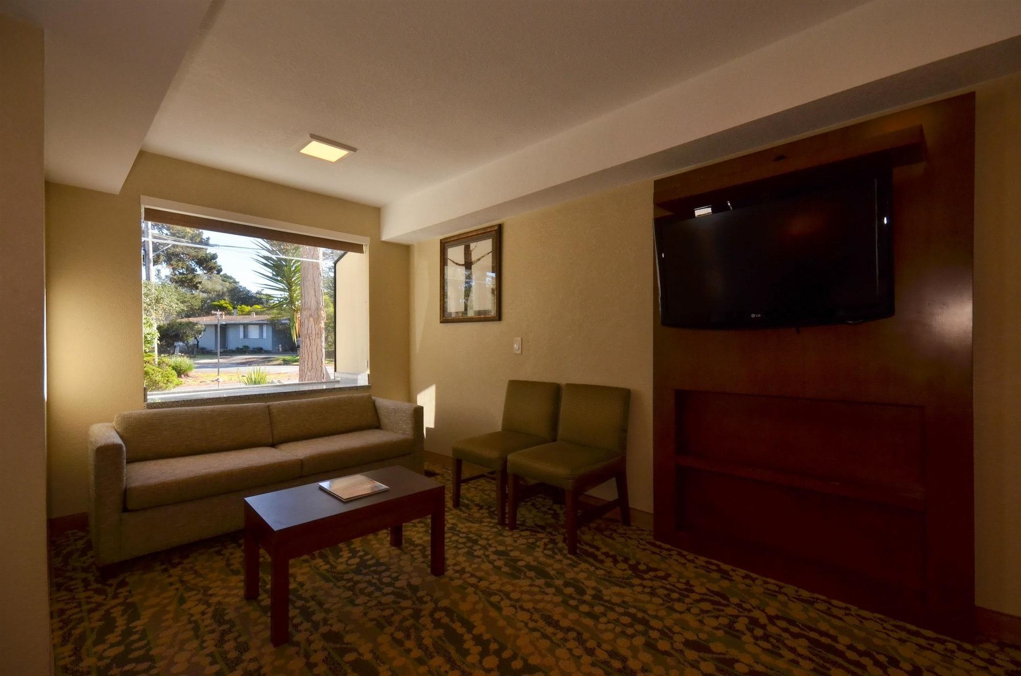 Set de Habitación Best Western The Inn & Suites Pacific Grove