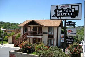 Alojamiento - Jamestown Railtown Motel