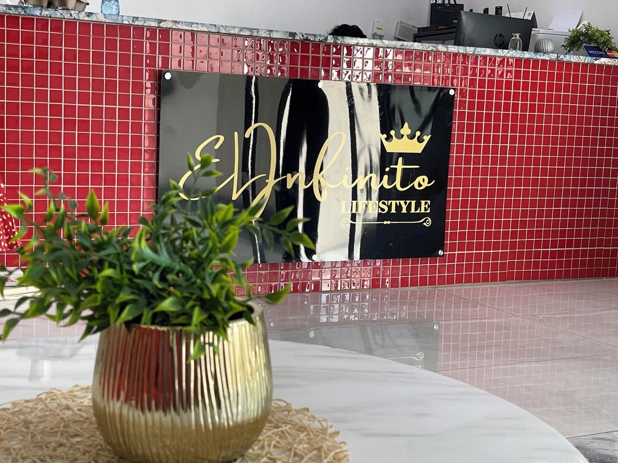 Vista Lobby El Infinito Lifestyle