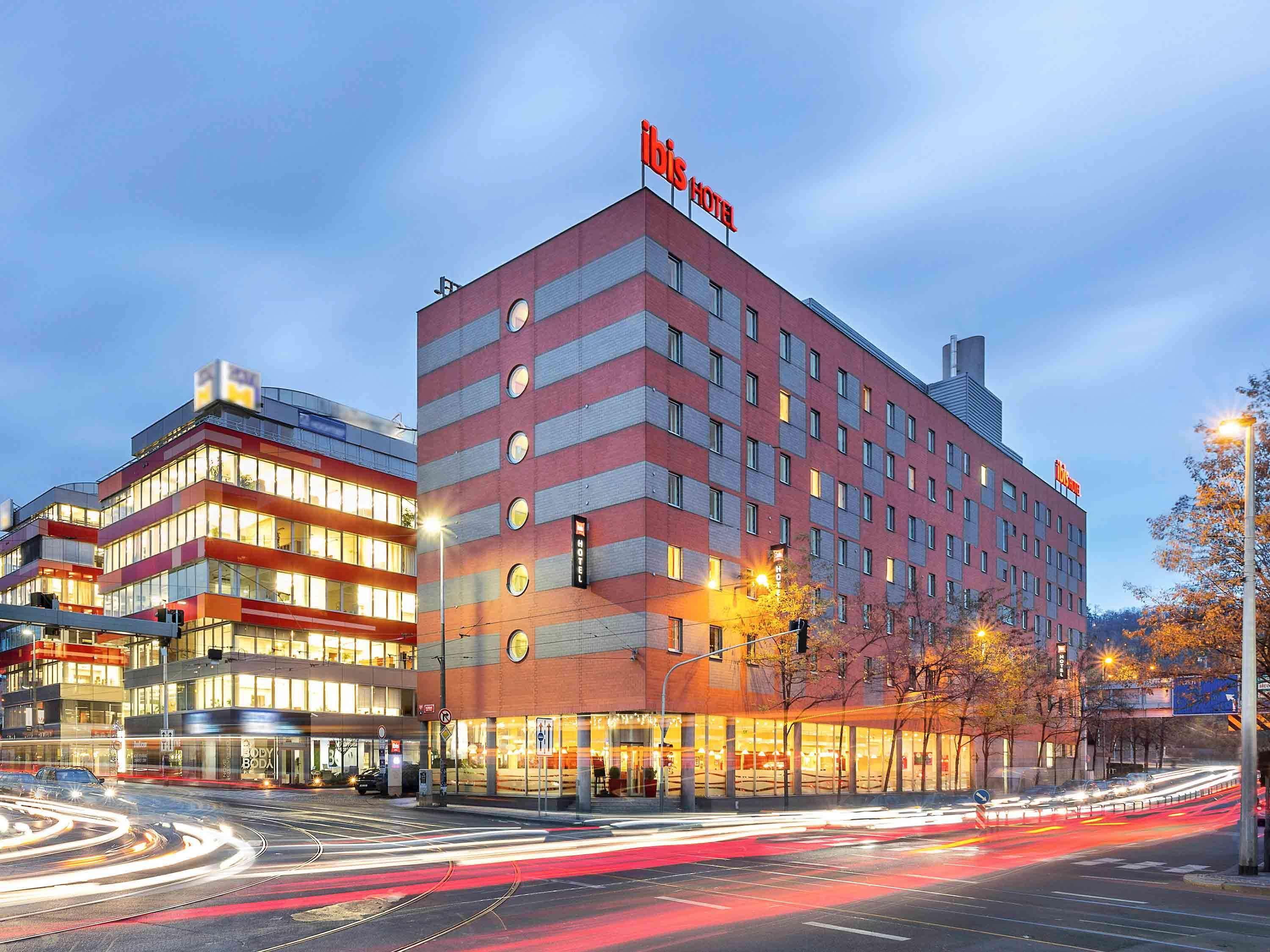 Vista Exterior ibis Praha Mala Strana