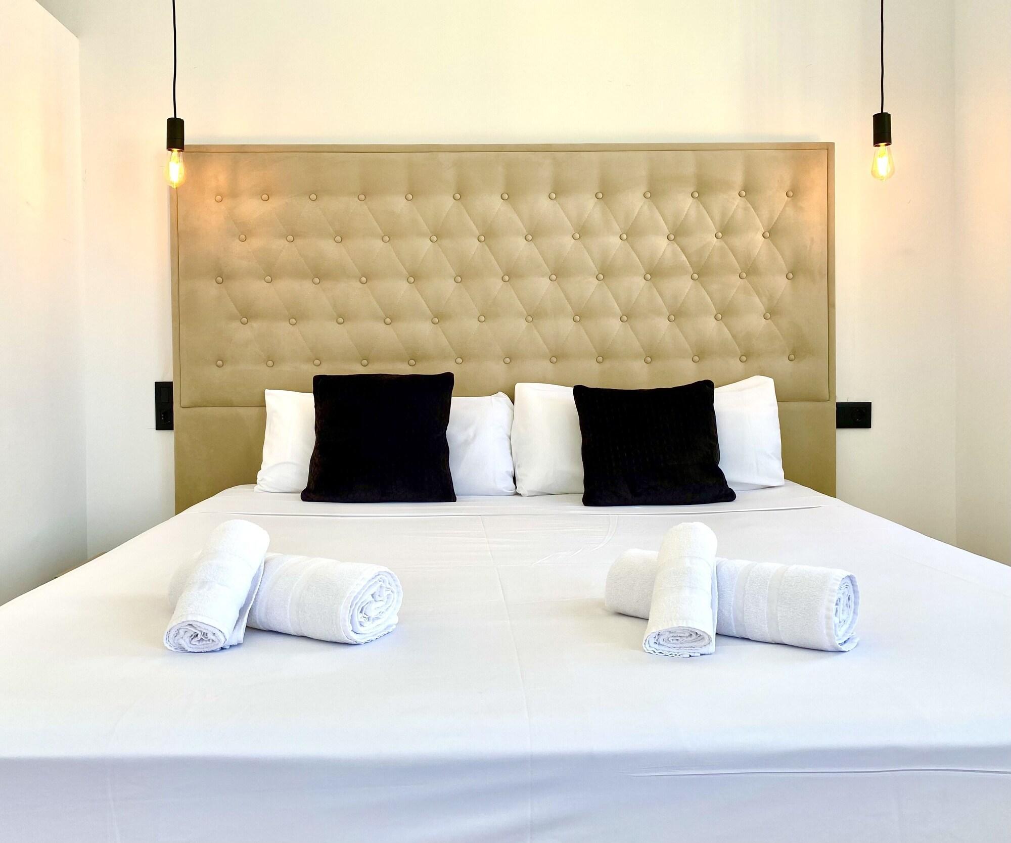 Guest room Royal Suites Madrid