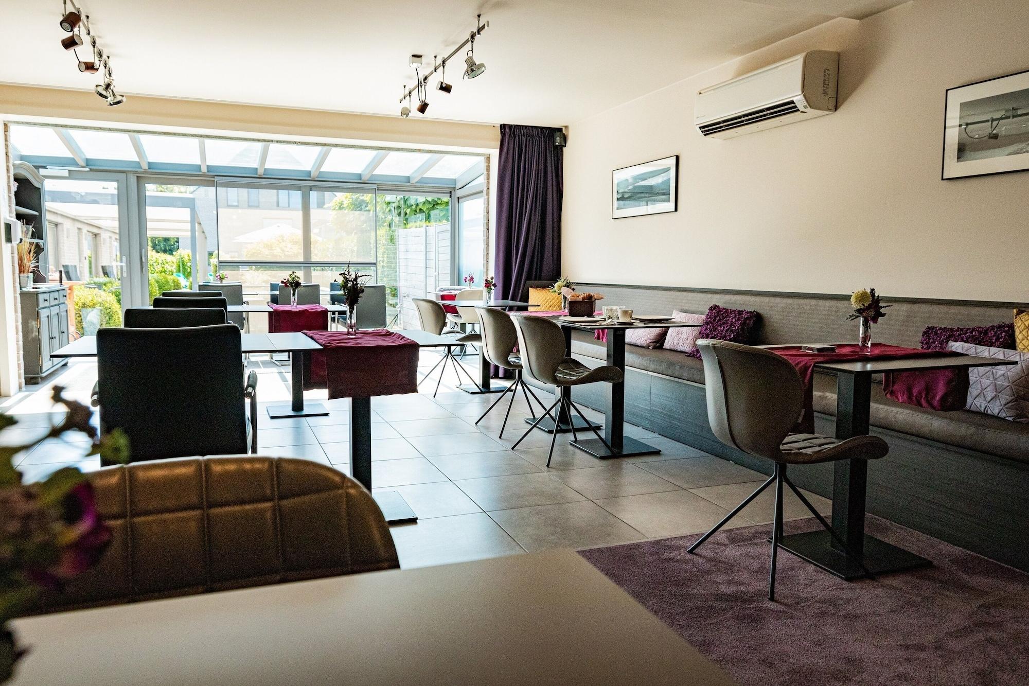 Restaurant Abalona Hotel & Apartments