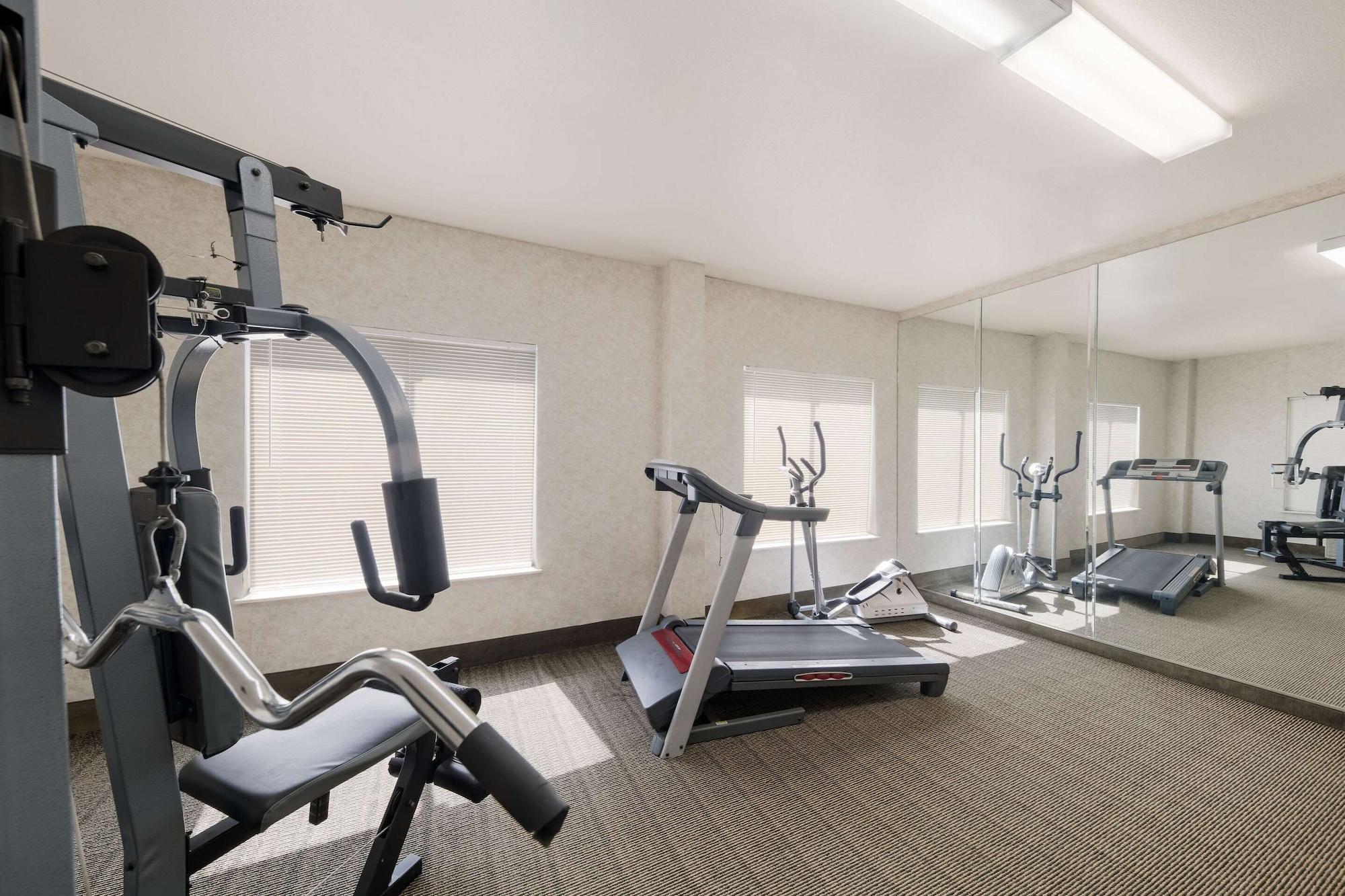 Gimnasio Quality Inn & Suites Terrell
