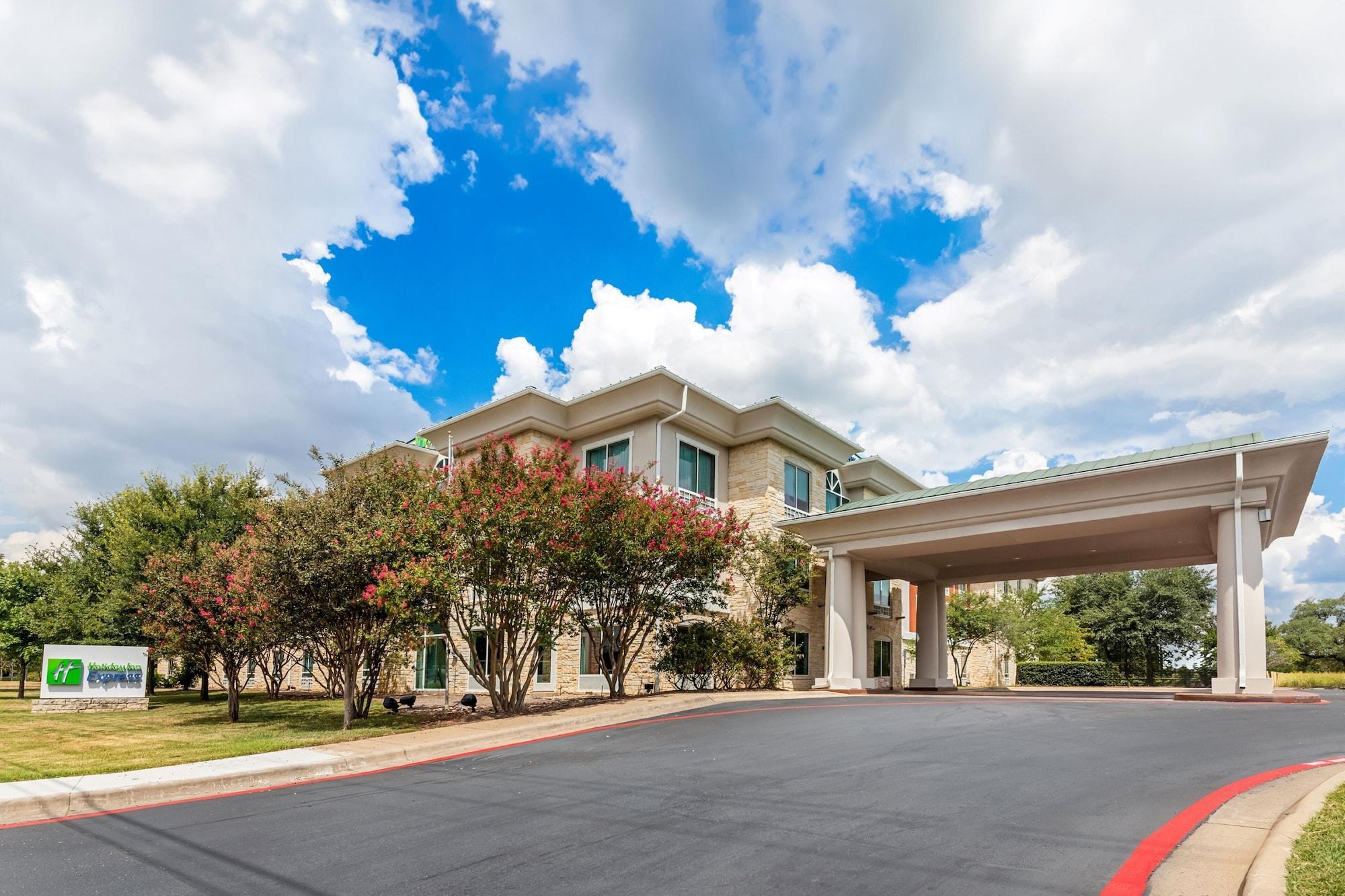 Vista Exterior Holiday Inn Express & Suites Austin SW - Sunset Valley by IHG