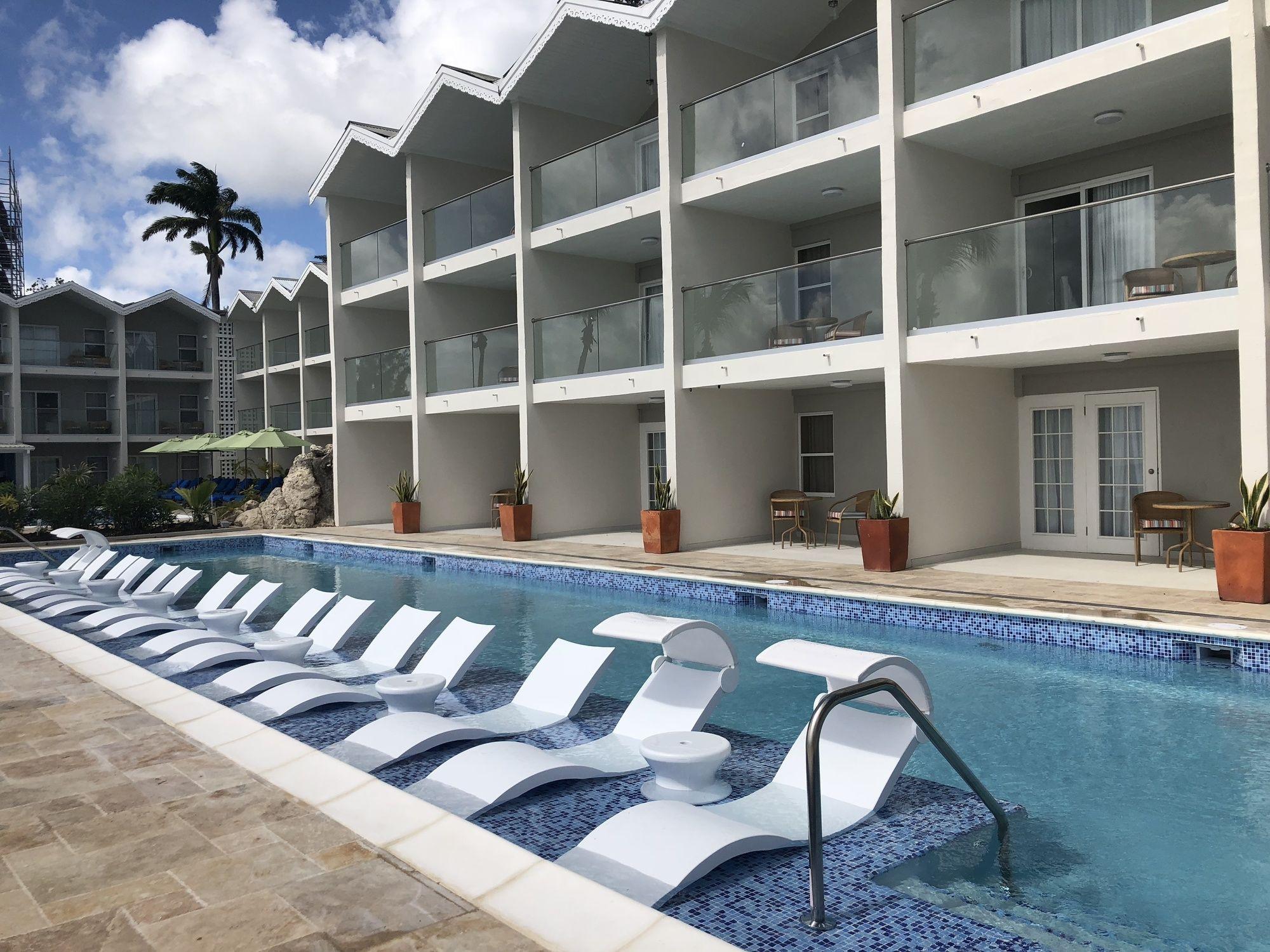 Sea Breeze Beach Hotel Barbados Hotels In Despegar   A656e7c8 Ff35 465b Bd2d Dc71d8c1e138