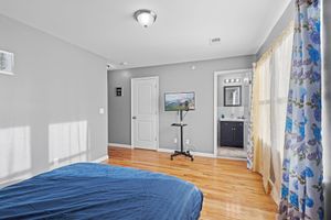 Alquiler Vacacional - Faith's Charming 3-bedroom 2 Bathroom with WiFi in welcoming Newark