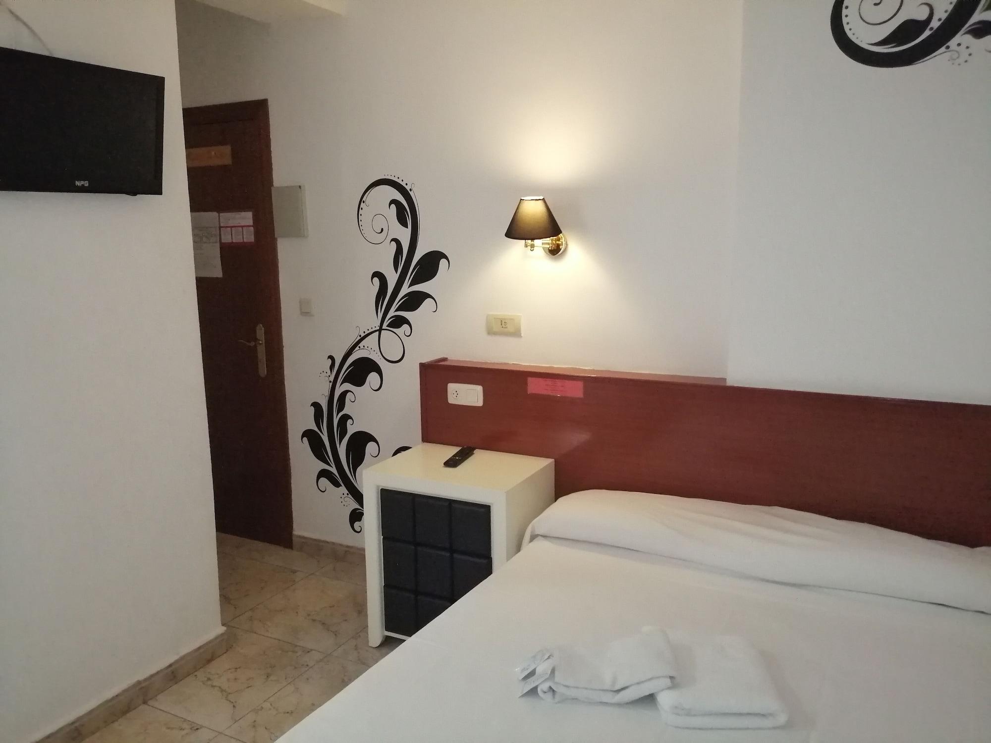 Varios Hostal Jaime I