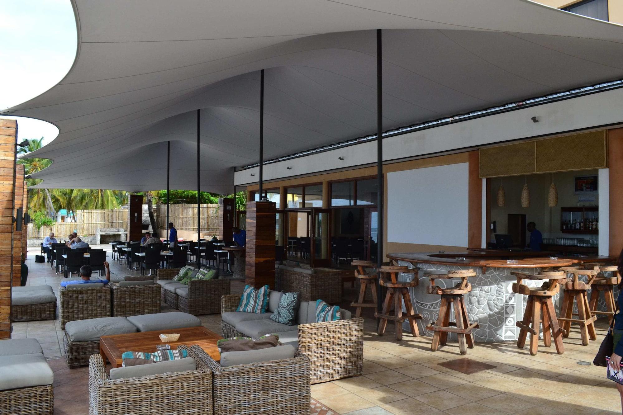 Restaurant The Nautilus Pemba Hotel