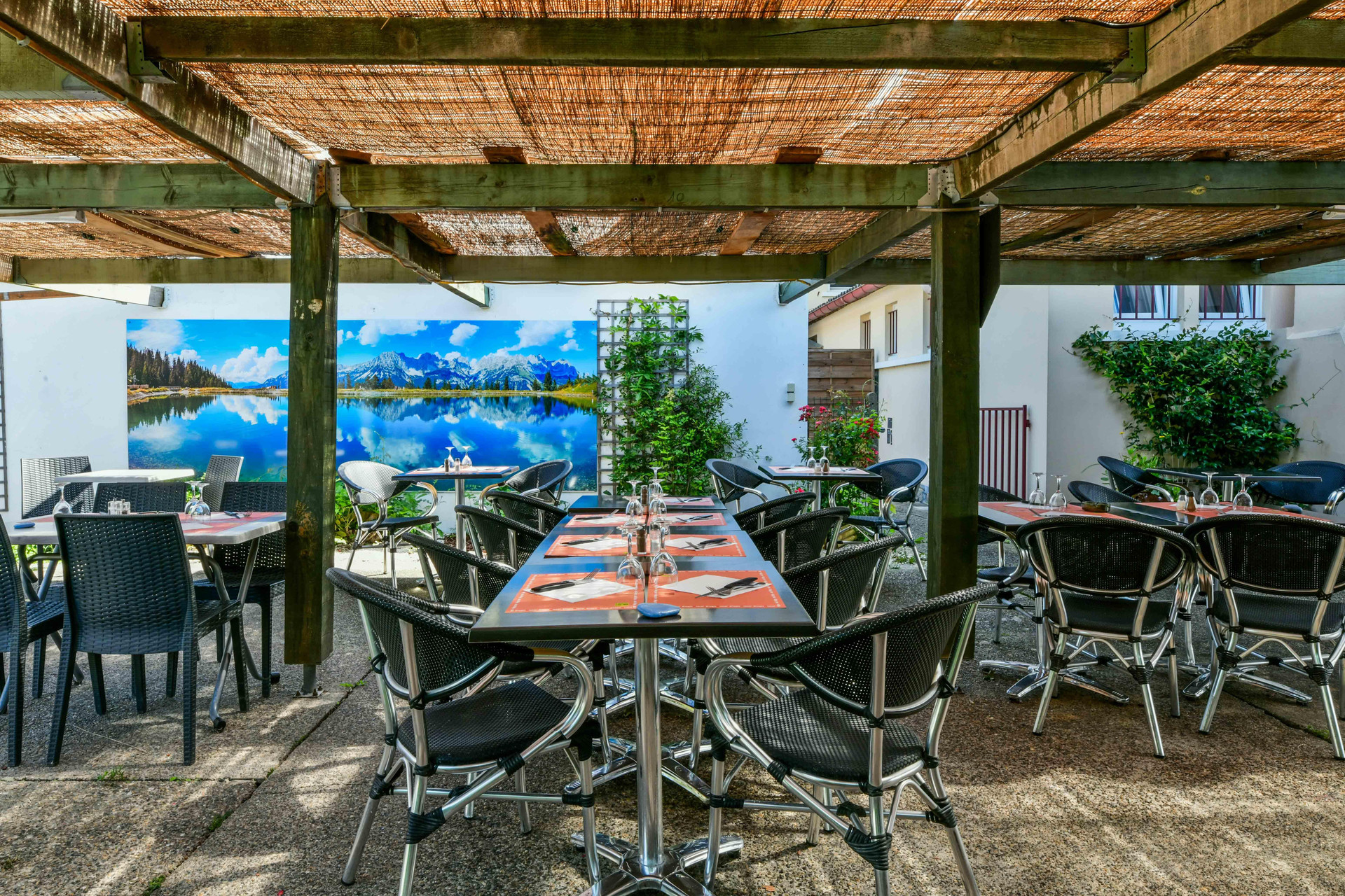 Varios Logis Hôtel La Crémaillère