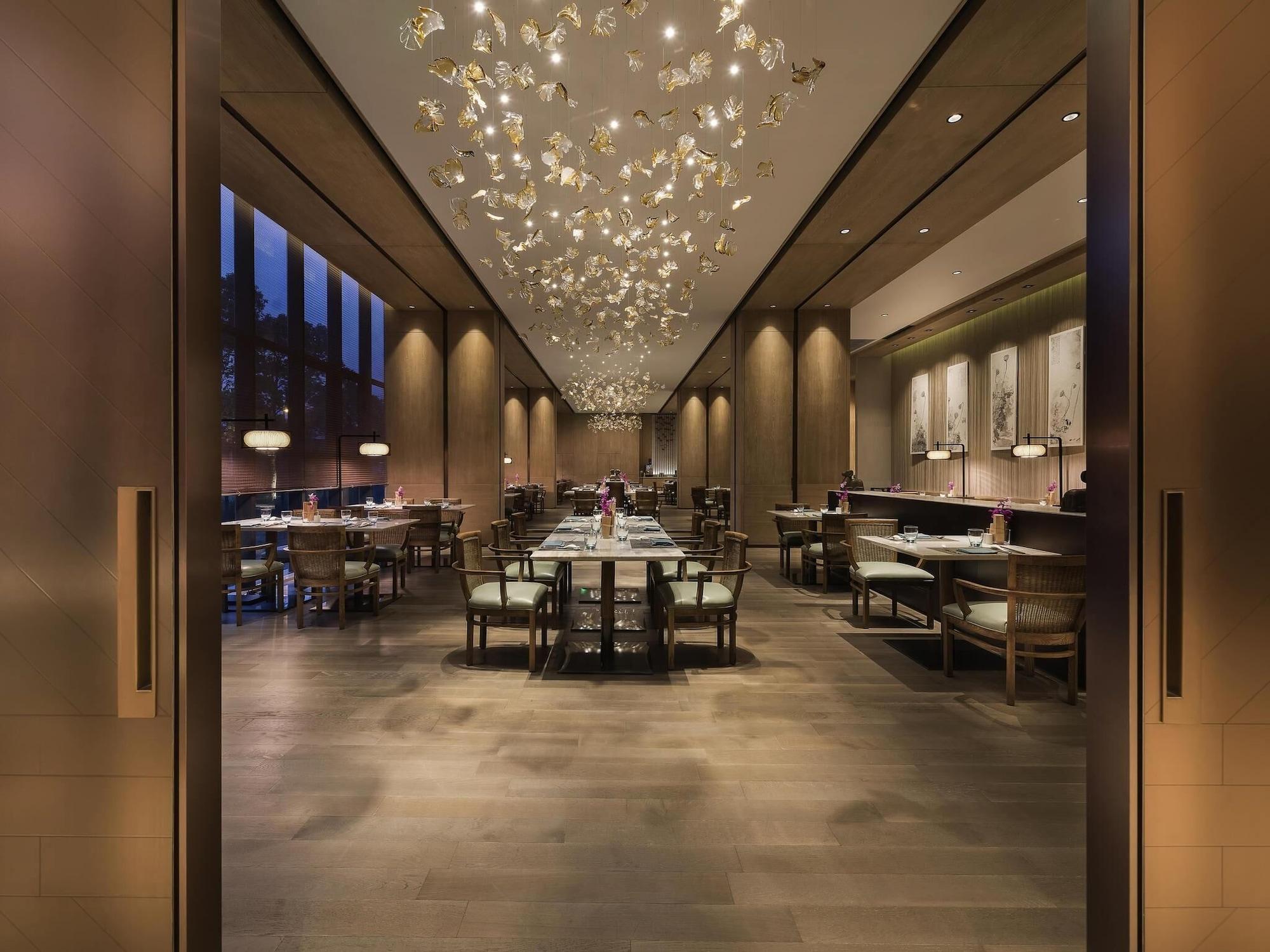 Restaurant Novotel Shanghai Clover