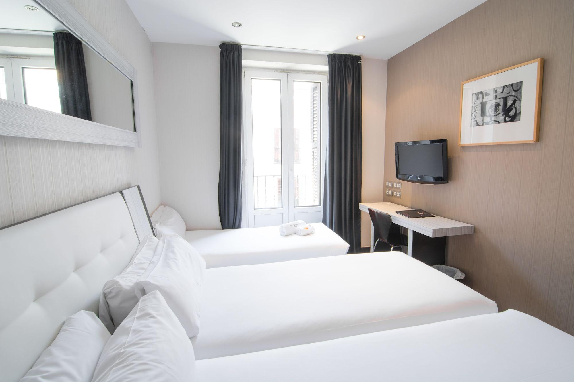 Habitación Petit Palace Arenal