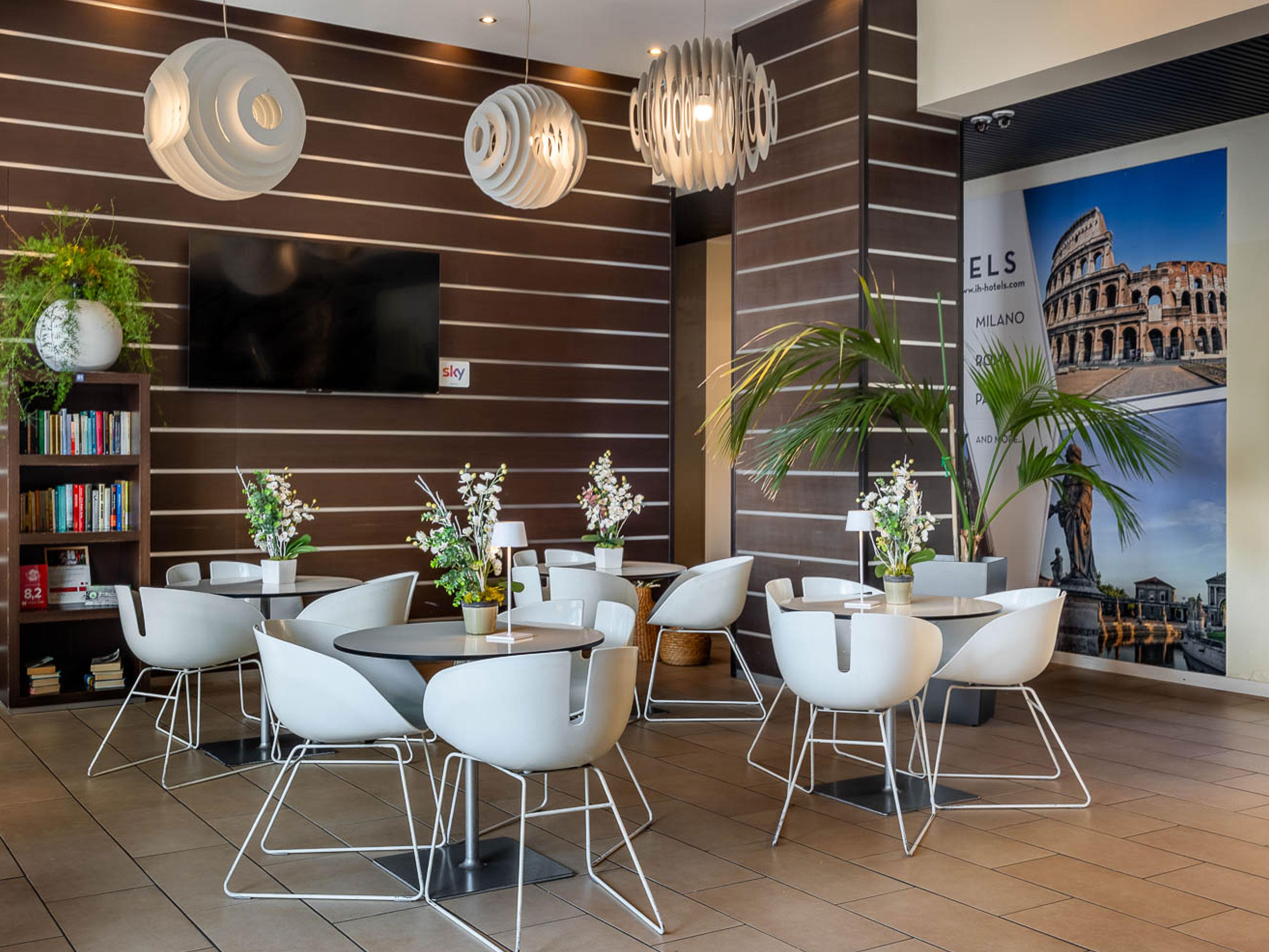 Vista Lobby iH Hotels Milano Gioia