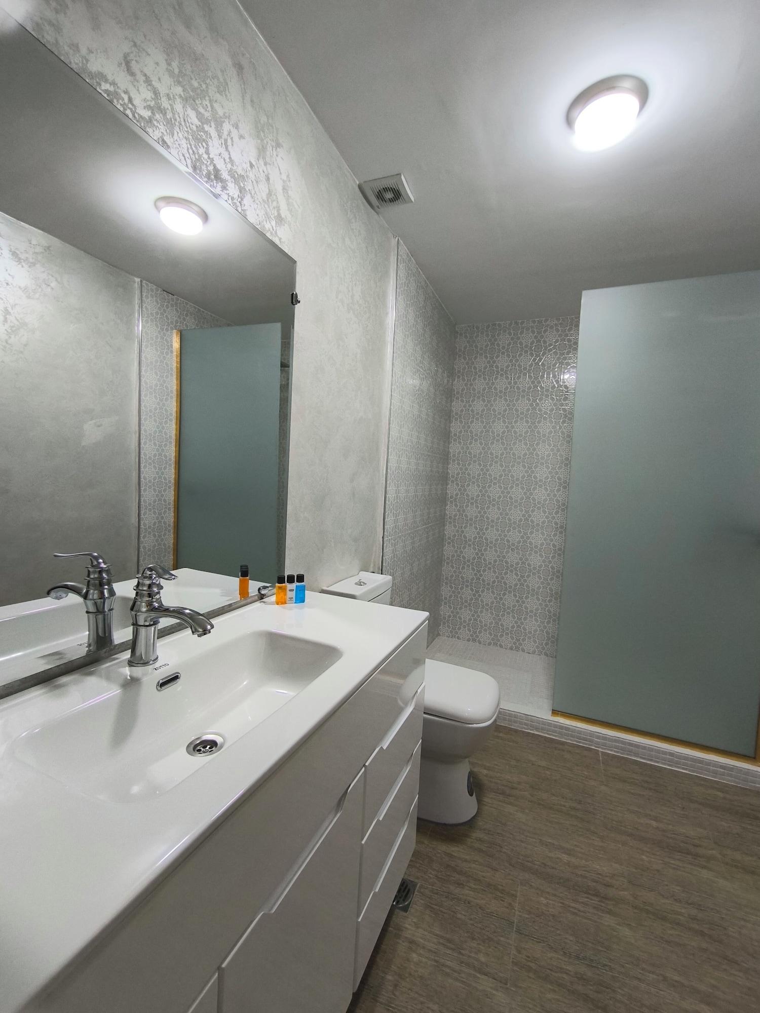 Equipamiento de Habitación Saroy Gardens Hotel