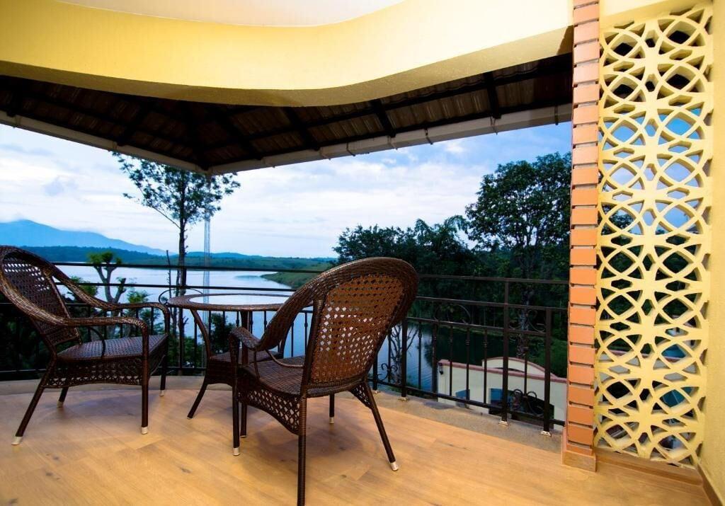 Restaurant Vista Del Lago Wayanad