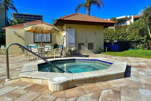 Alquiler Vacacional - Land's End 8-204 Beach Front - Premier