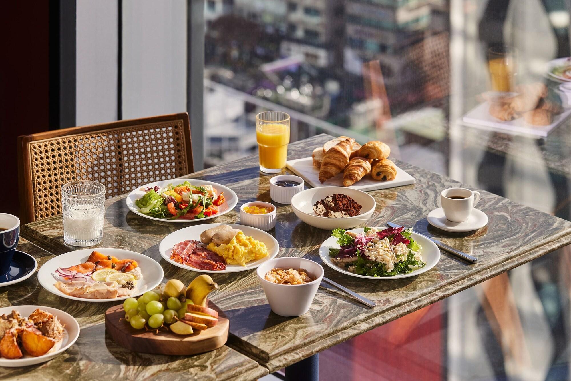 Restaurant L7 HONGDAE by LOTTE
