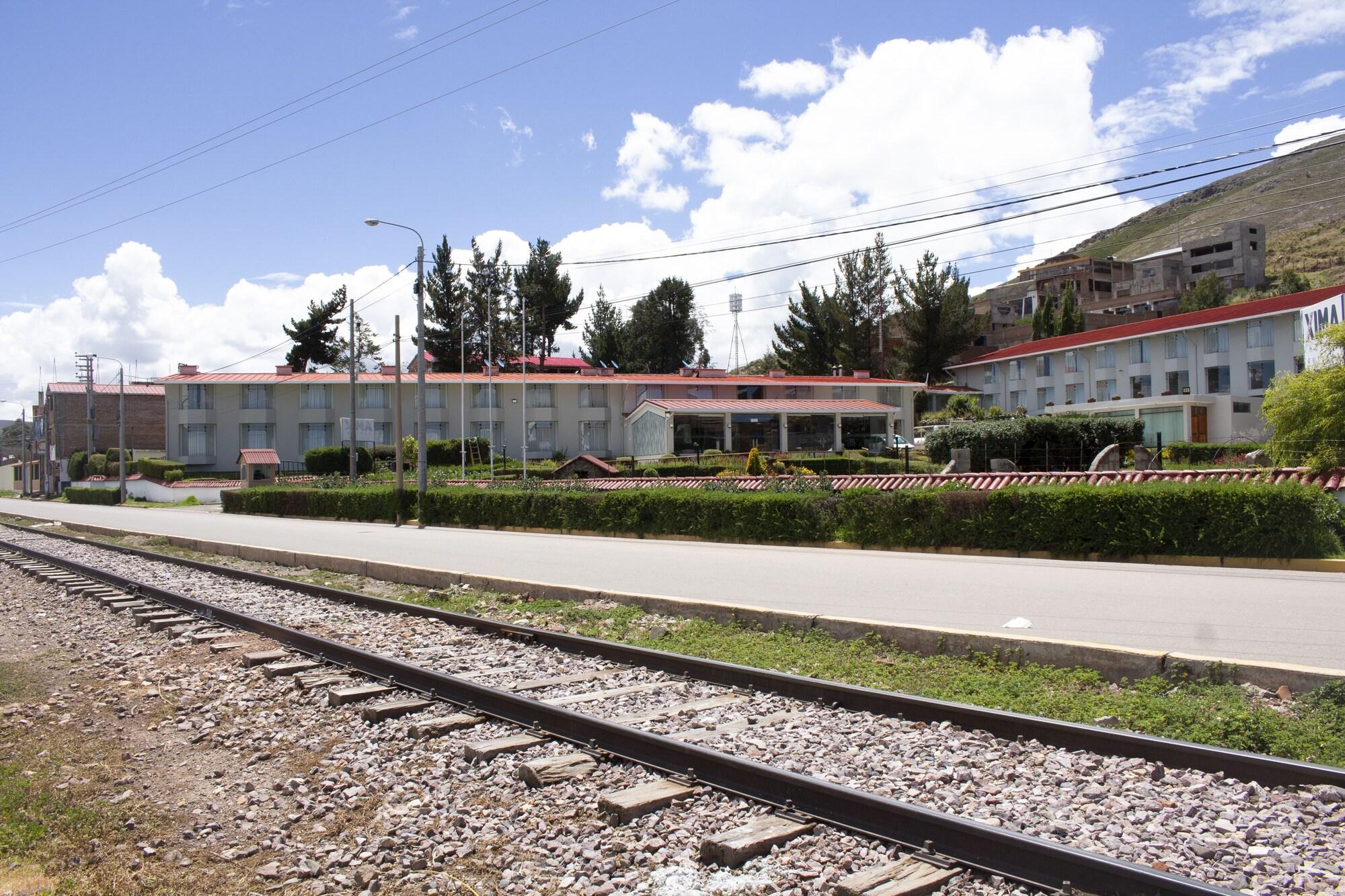 Varios Lake Titicaca Hotel