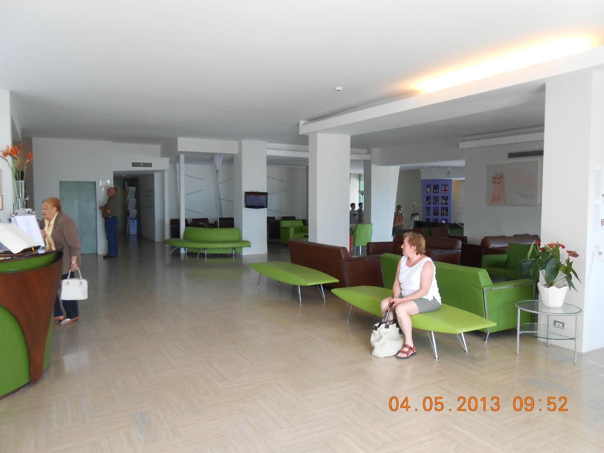 Vista Lobby Art Hotel Gran Paradiso