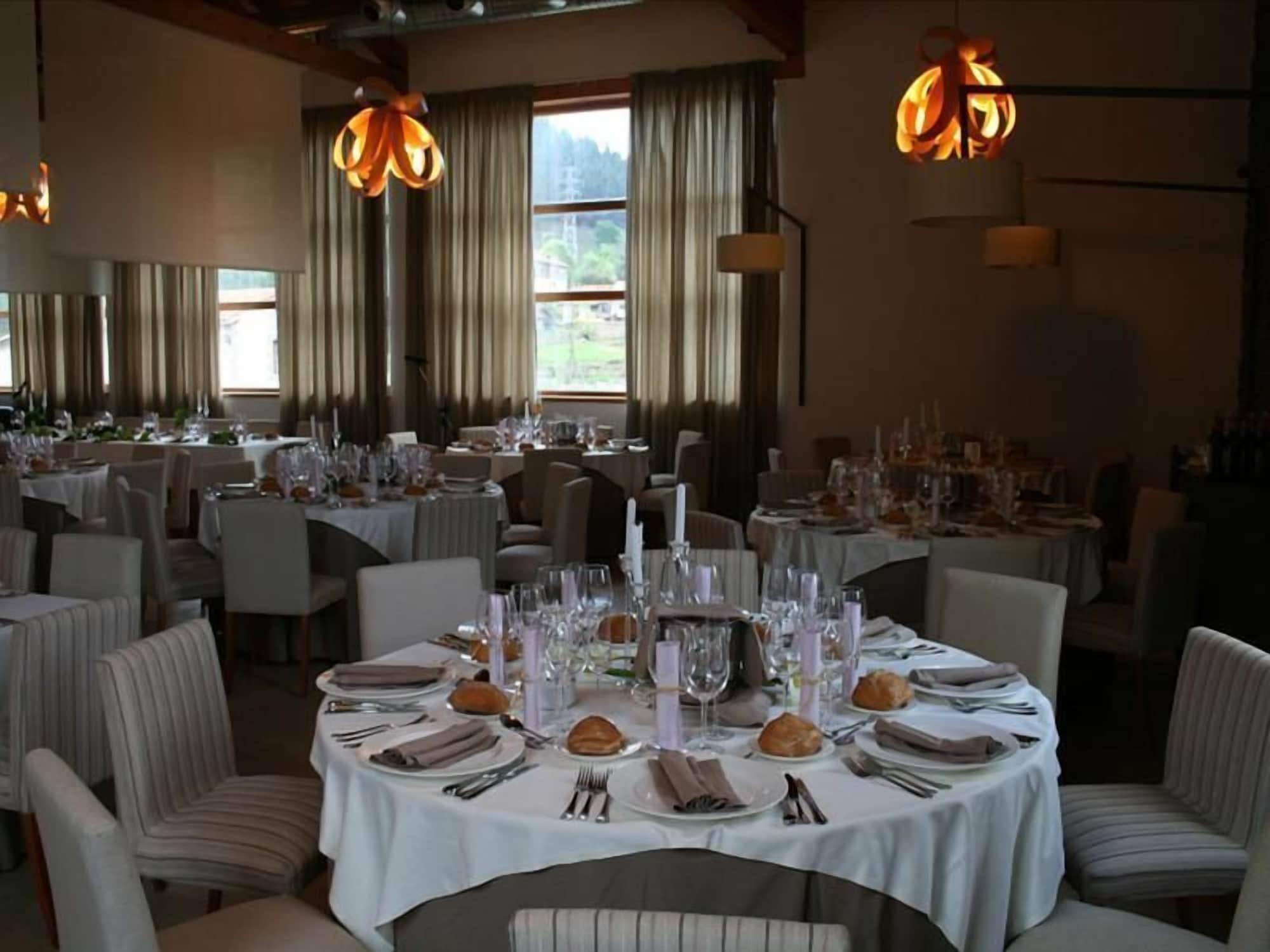 Salón de Baile Arha Reserva del Saja