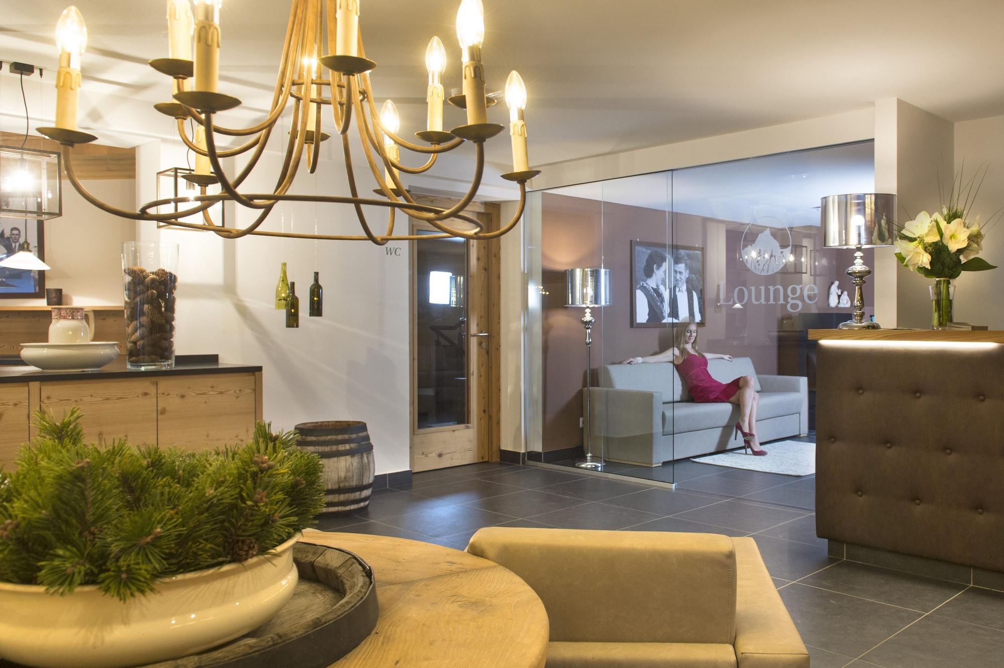 Vista Lobby Hotel Arvina