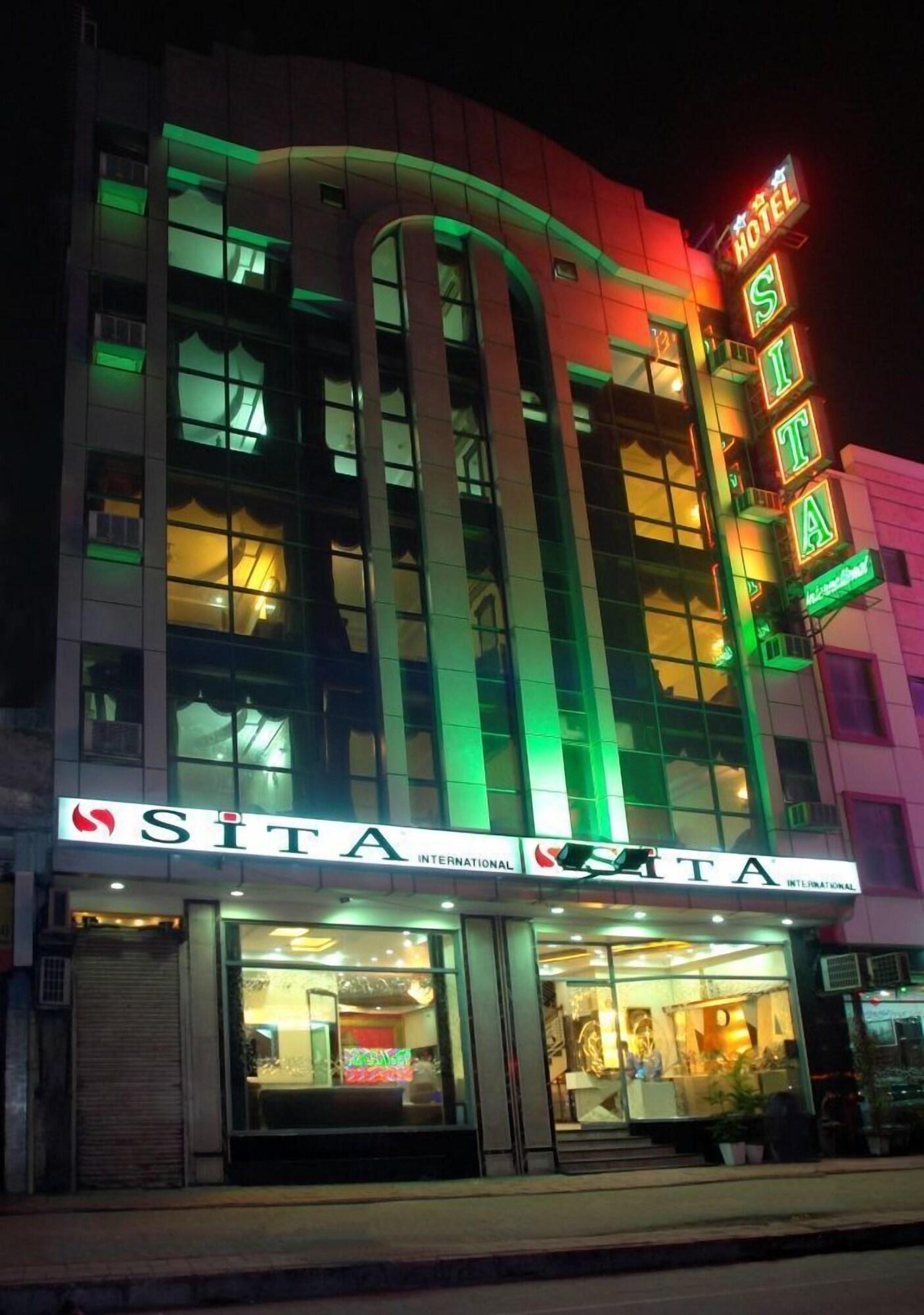 Vista Exterior Hotel Sita International