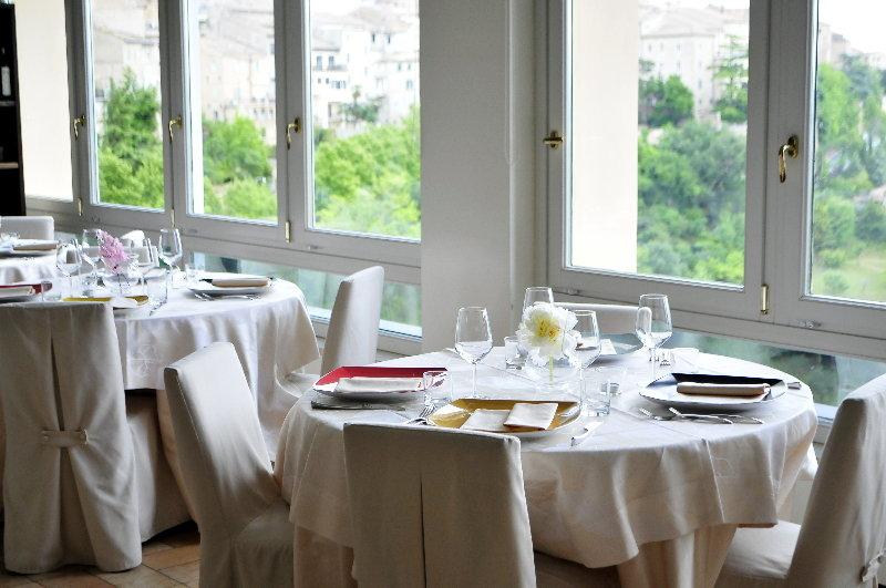 Restaurant Gallery Recanati