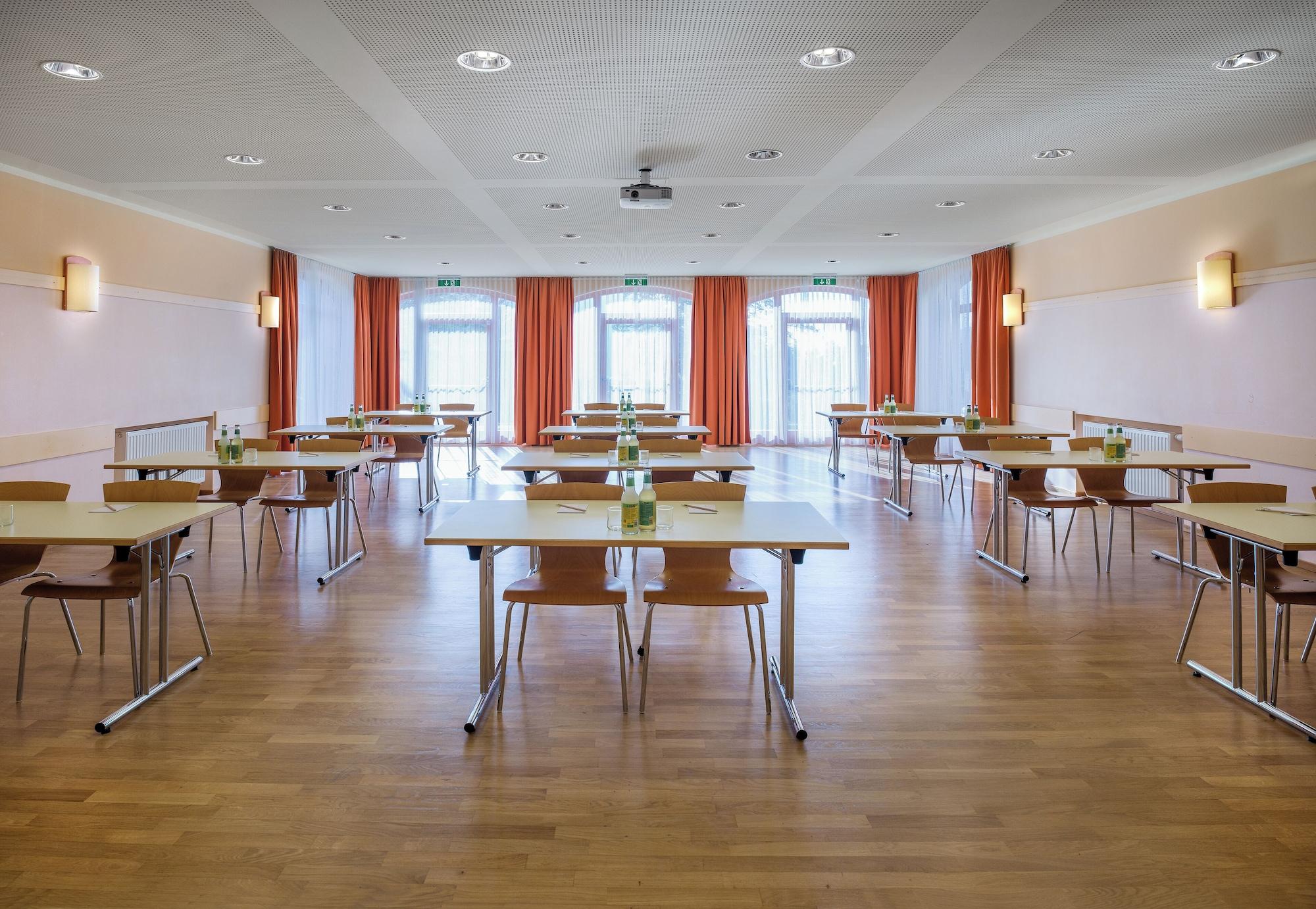 Sala de Reuniones JUFA Hotel Gitschtal