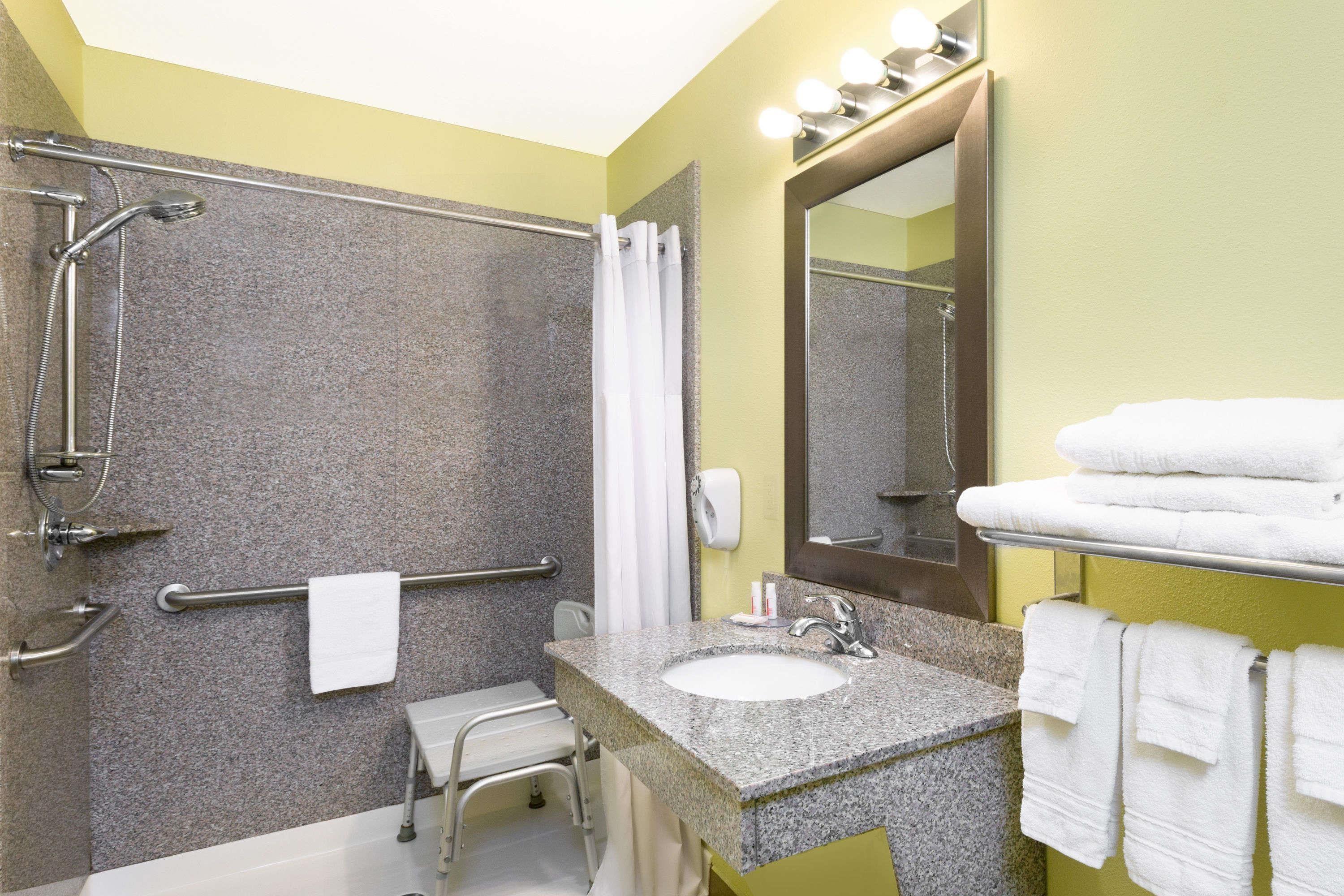 Equipamiento de Habitación Days Inn by Wyndham Yankton SD