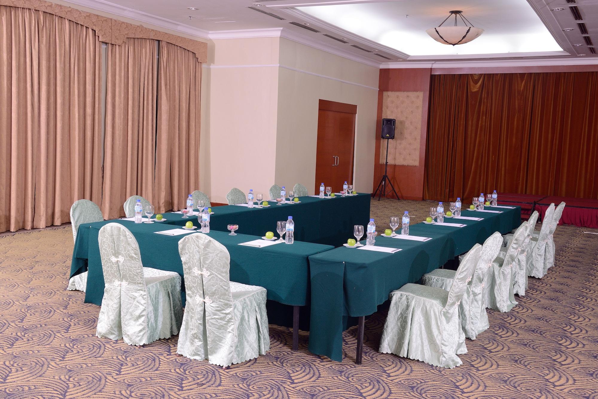 Sala de Reuniones Bella Vista Waterfront Resort