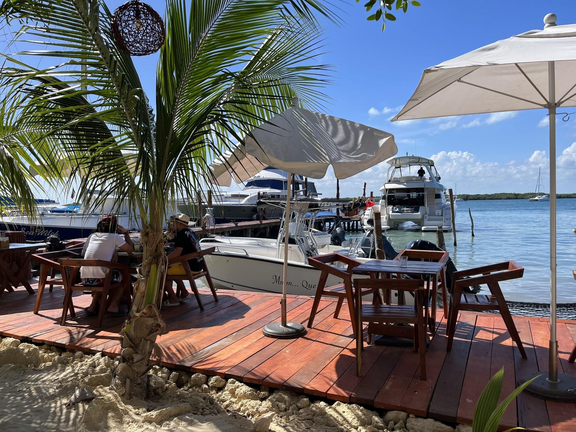 Vista Exterior Bahía Tolok