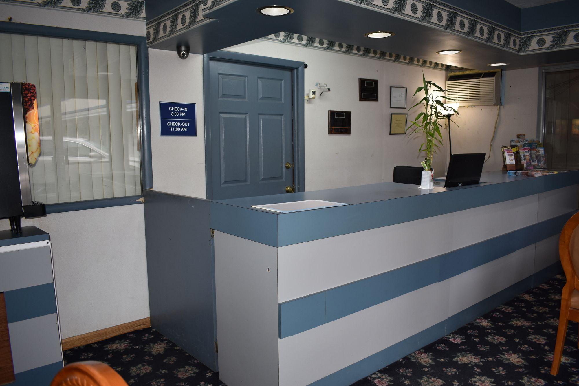Vista Lobby Casino Motel