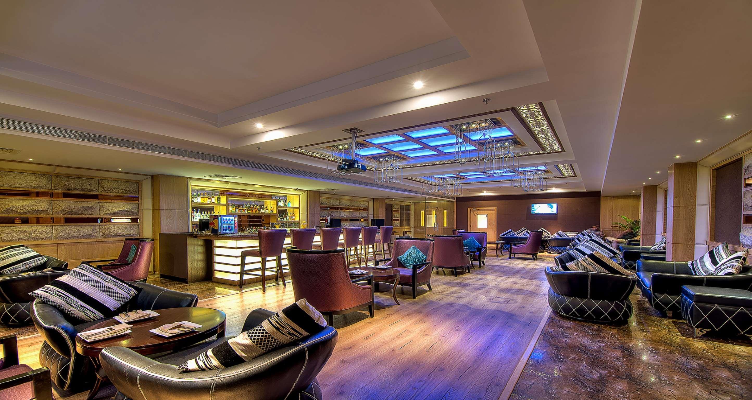 Bar/Salón Best Western Plus Eastgate Inn & Suites