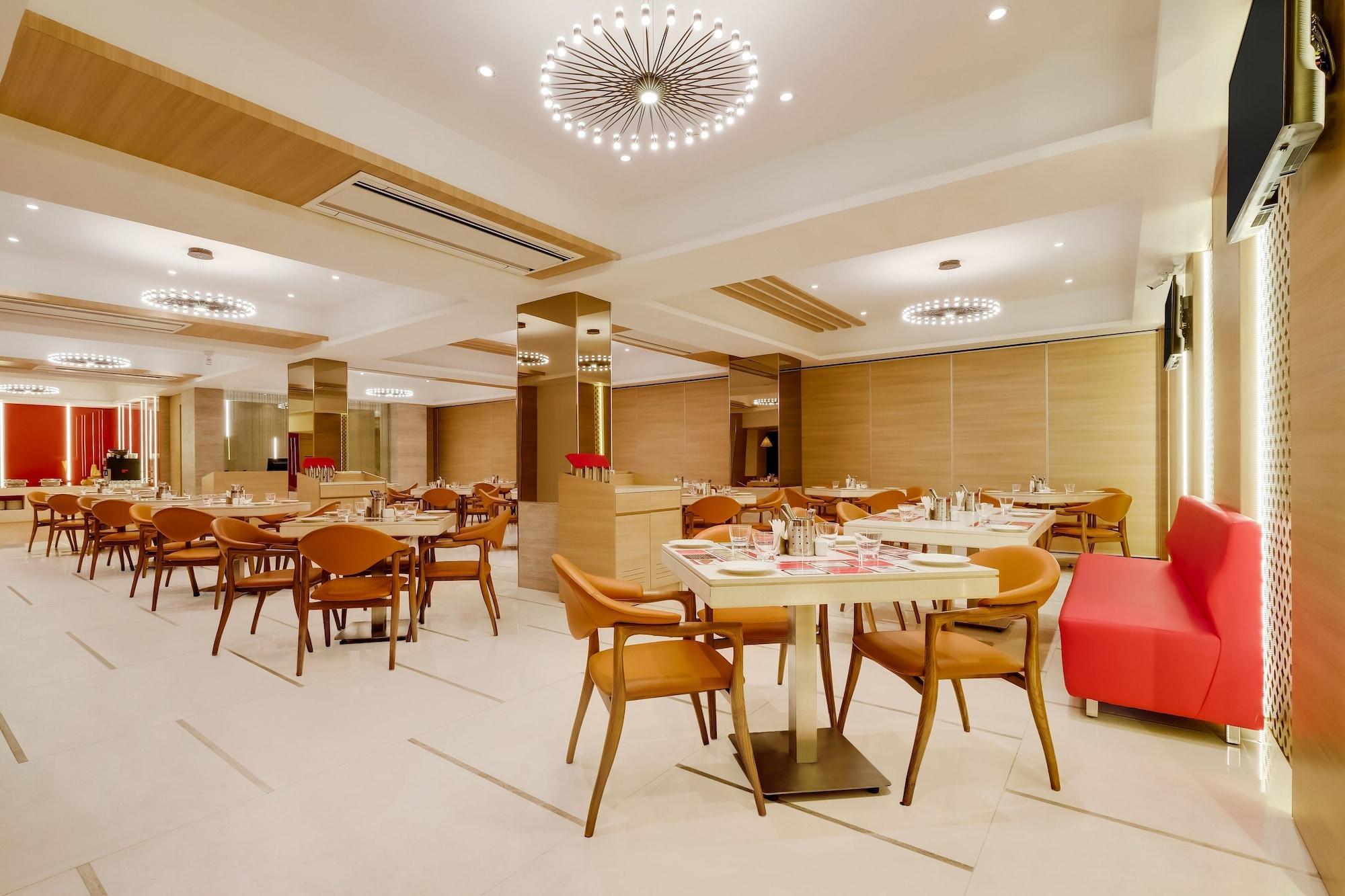 Restaurant Red Fox by Lemon Tree Hotels, Vijayawada