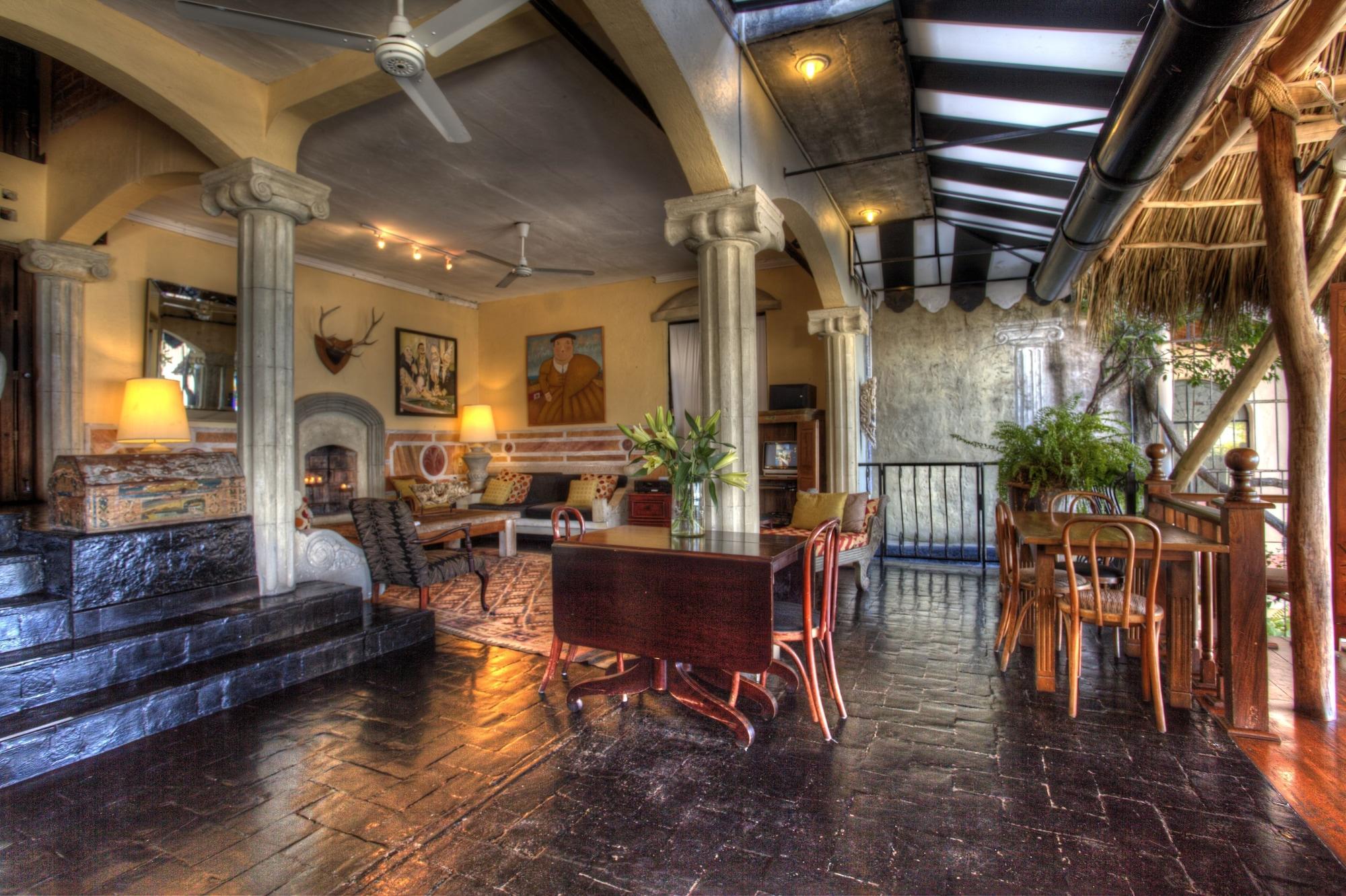 Vista Lobby Quinta Maria Cortez Beach Hotel