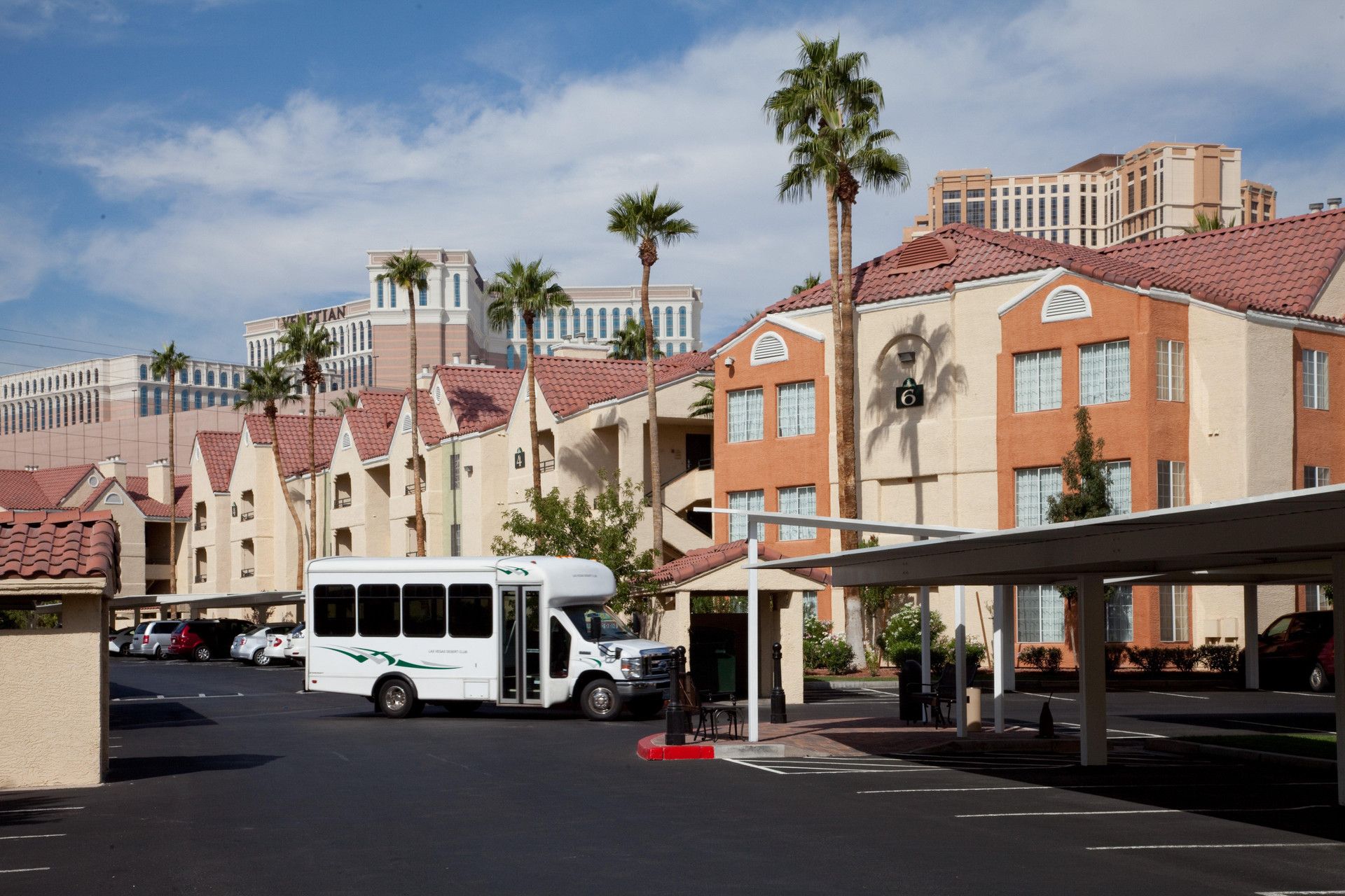 Vista Lobby Holiday Inn Club Vacations at Desert Club Resort by IHG
